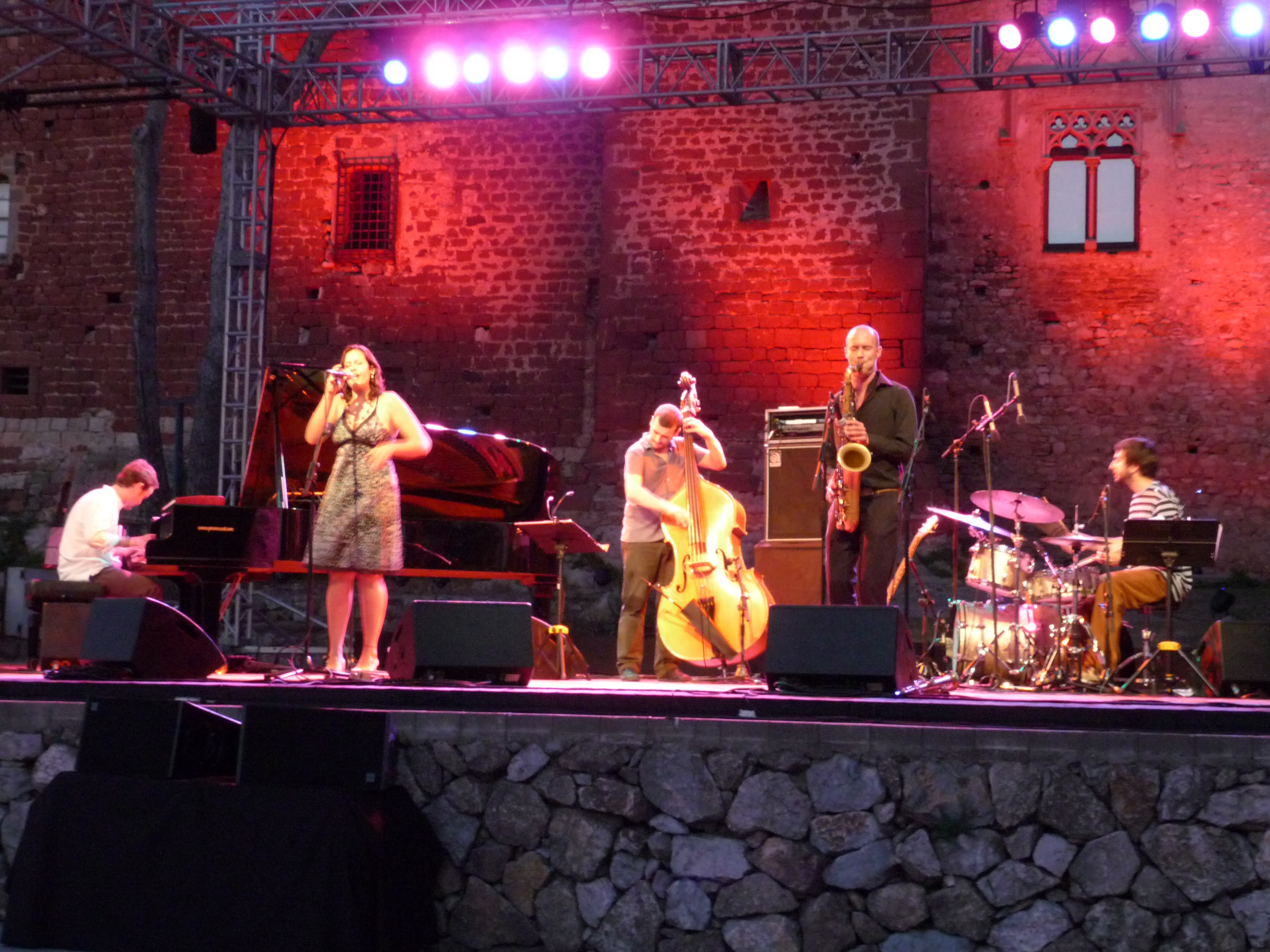 concert lunar project et doris cales quartet