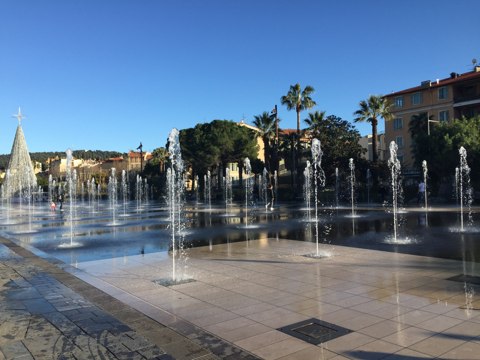 Ballade vers le port à Nice