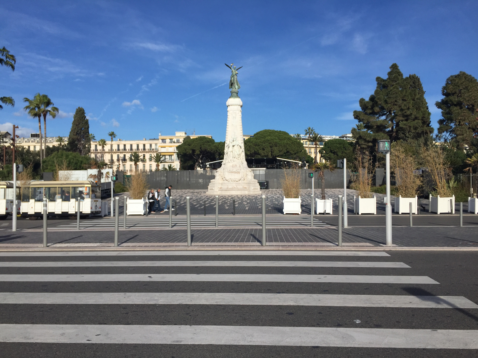 Ballade sur la promenade des Anglais à Nice