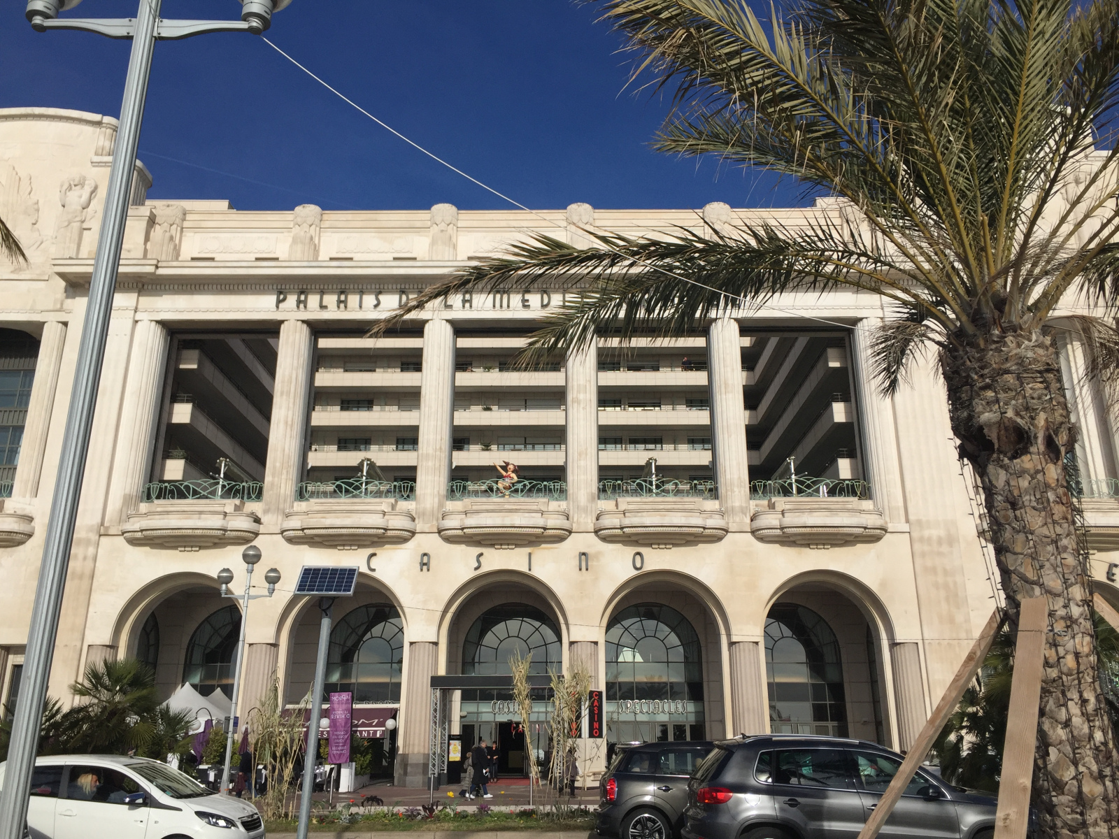 Ballade sur la promenade des Anglais à Nice