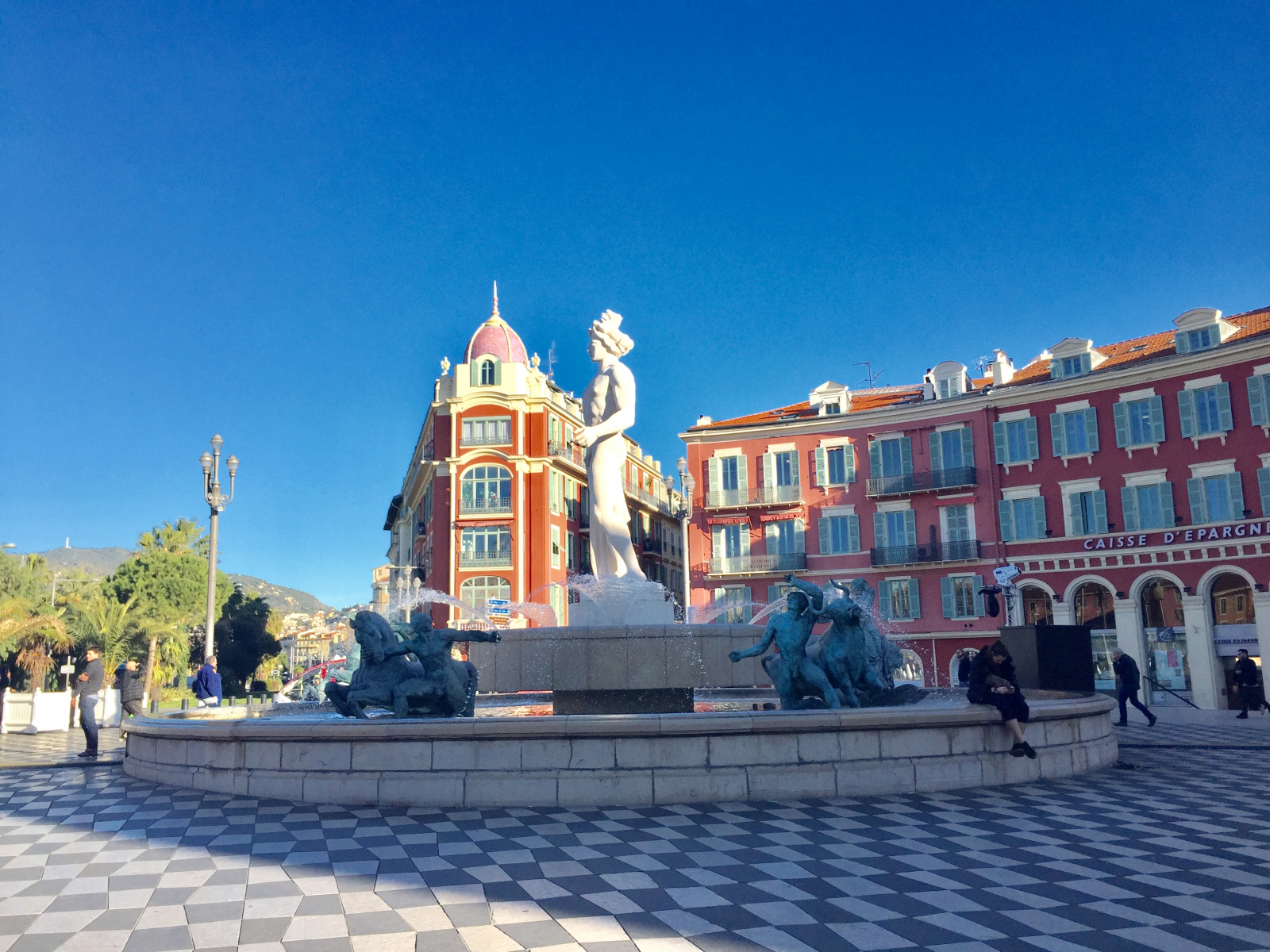 Ballade vers le port à Nice