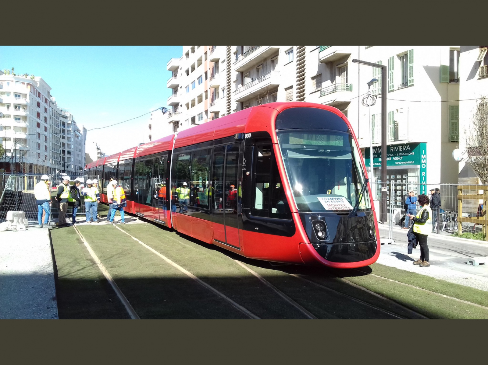 Essais de la ligne 2 du tramway de Nice