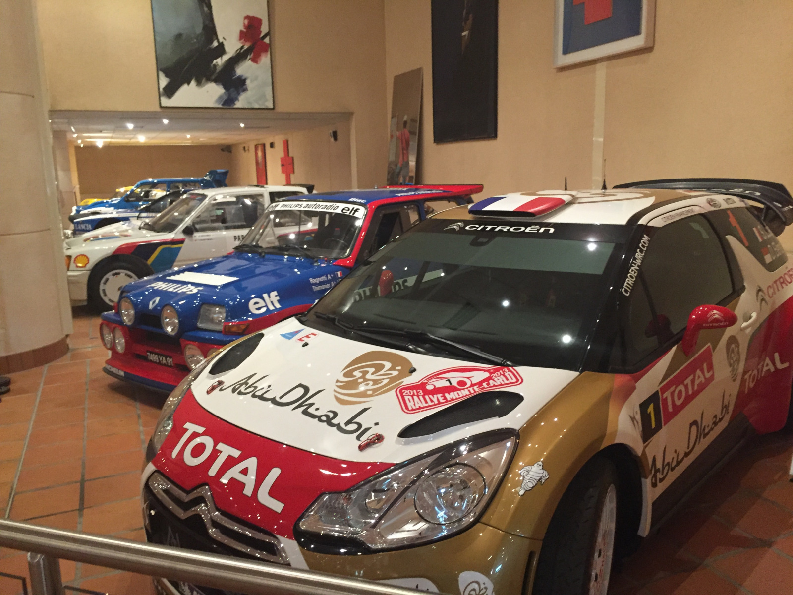 Visite de la collection des voitures du Prince de Monaco.