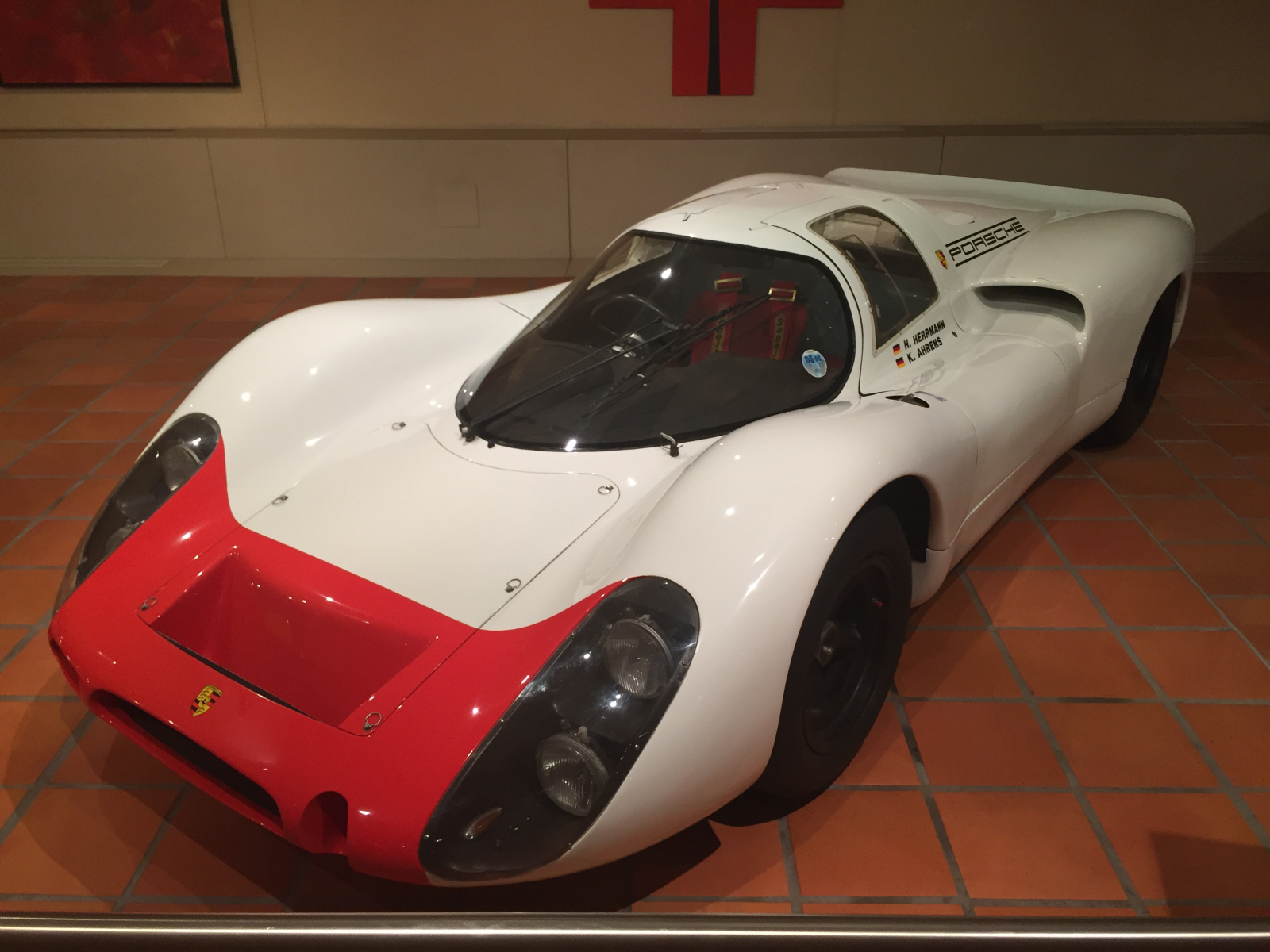 Visite de la collection des voitures du Prince de Monaco.