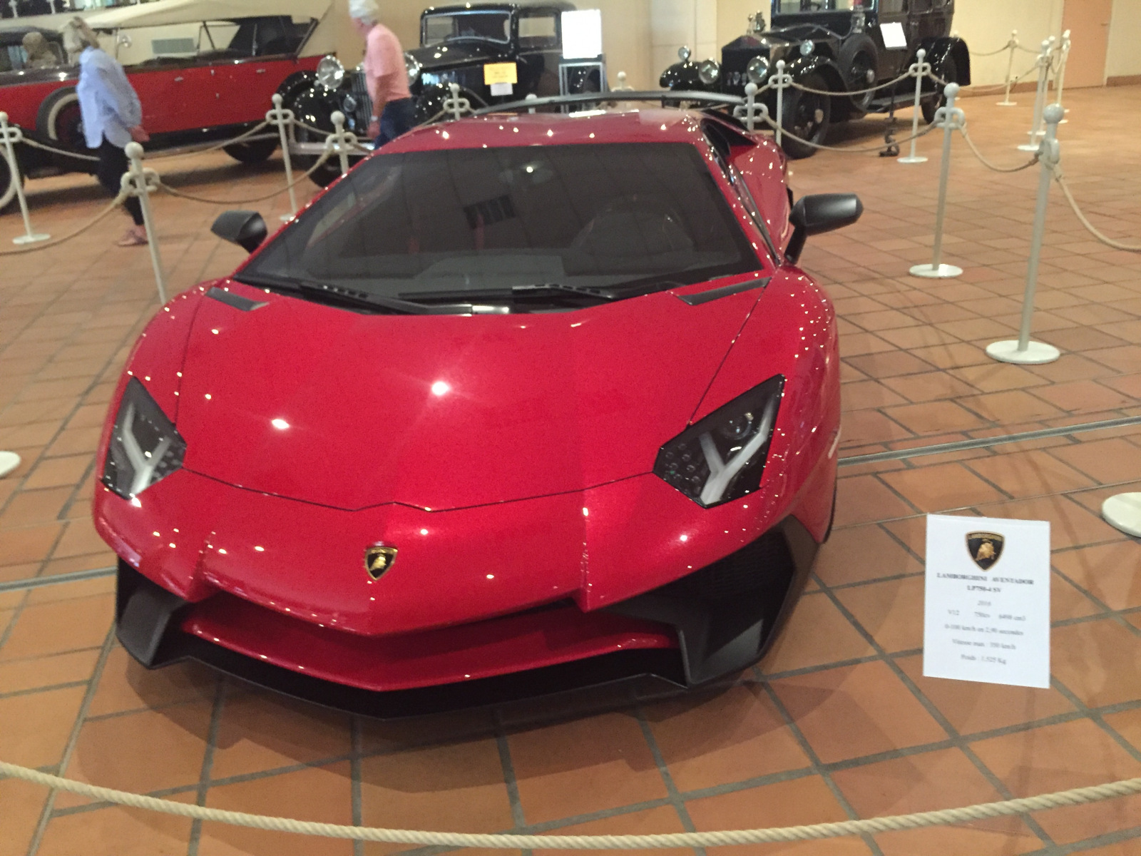 Visite de la collection des voitures du Prince de Monaco.