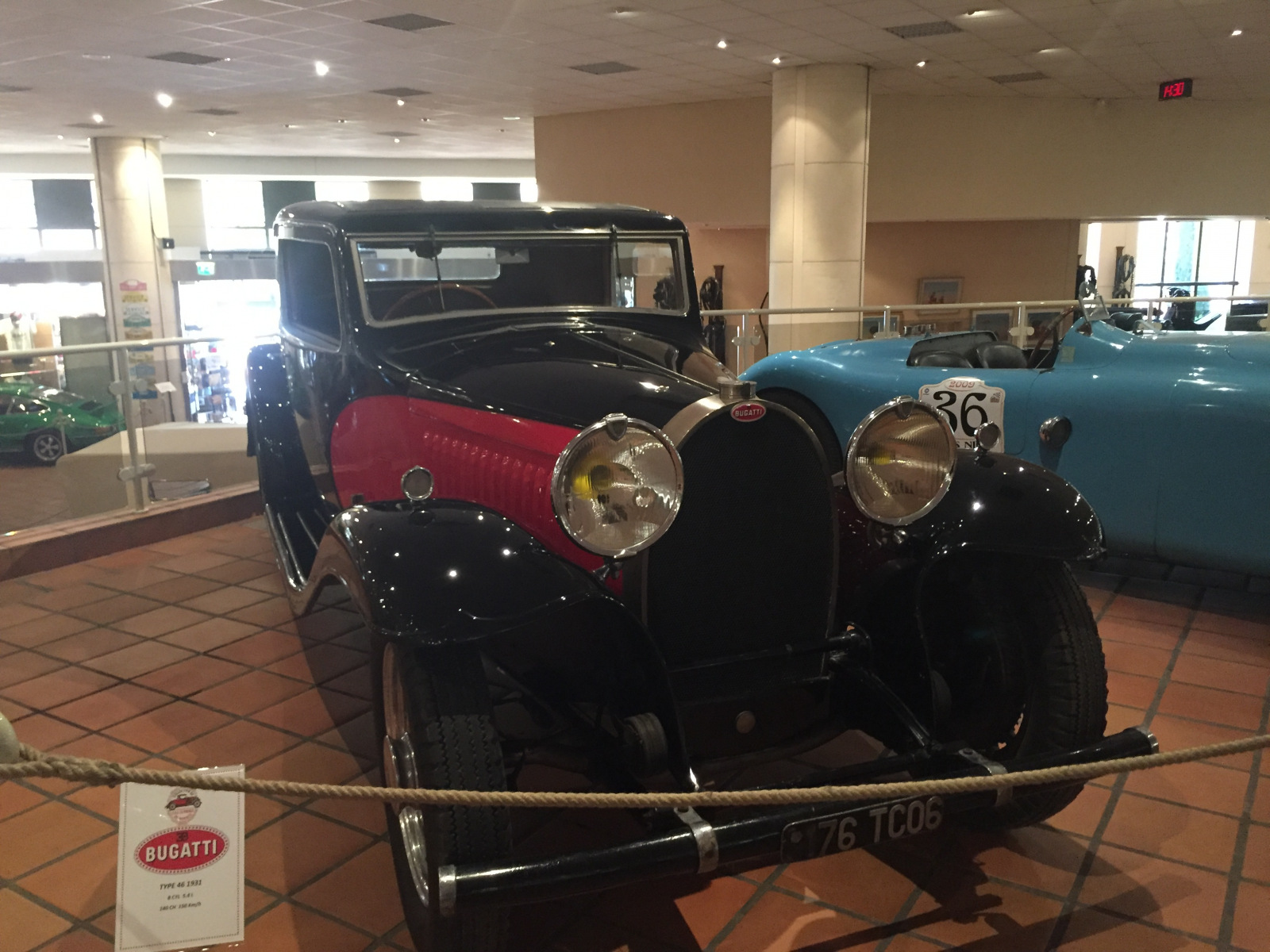 Visite de la collection des voitures du Prince de Monaco.