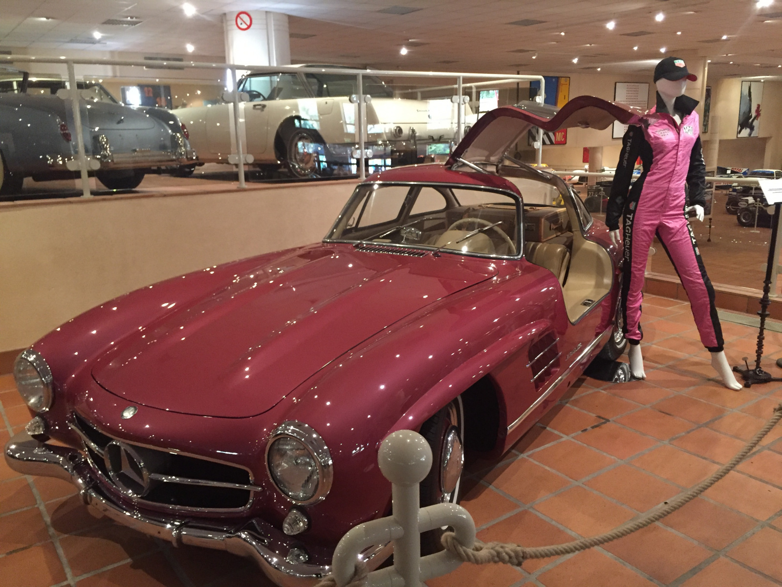 Visite de la collection des voitures du Prince de Monaco.