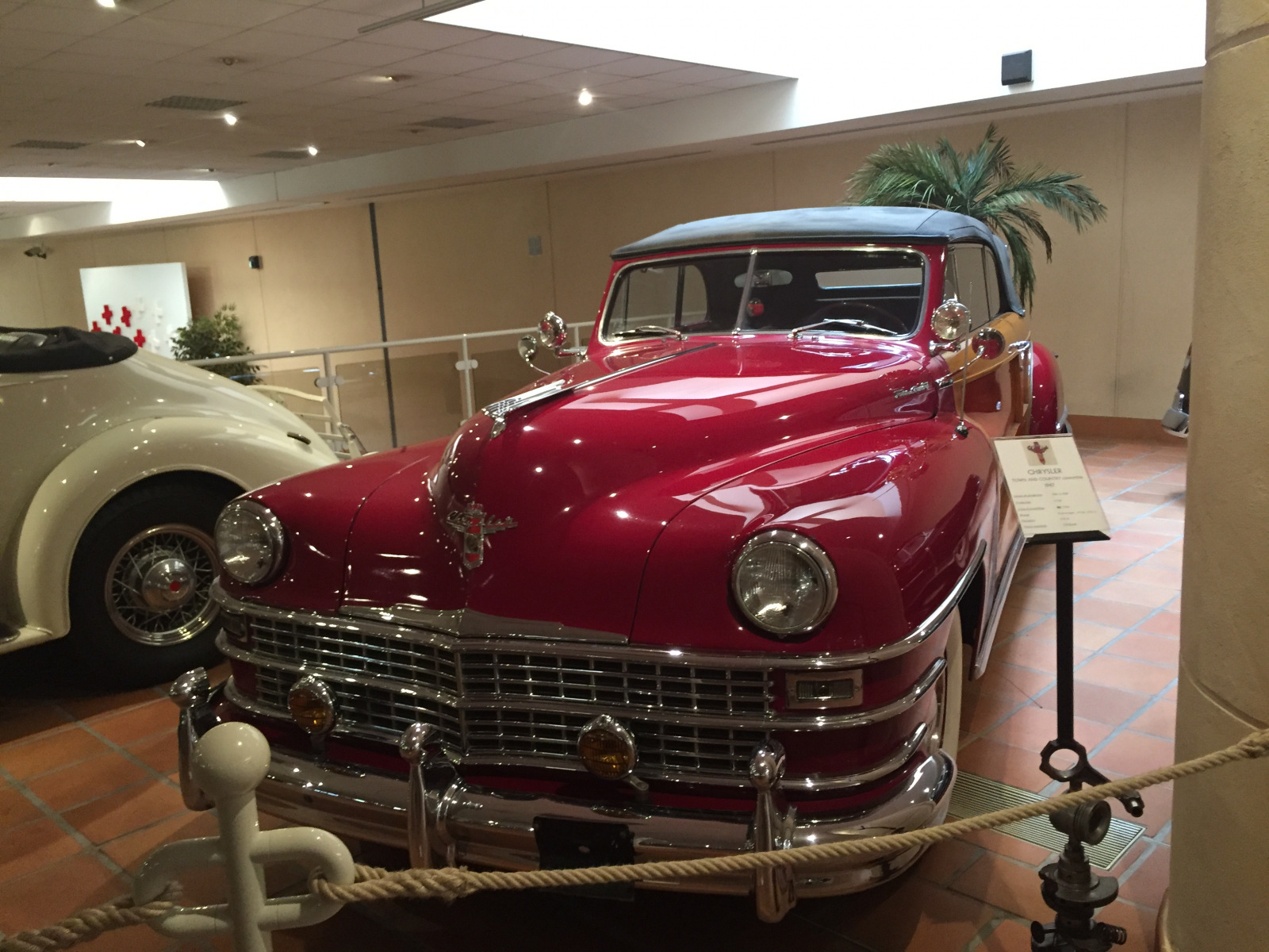 Visite de la collection des voitures du Prince de Monaco.