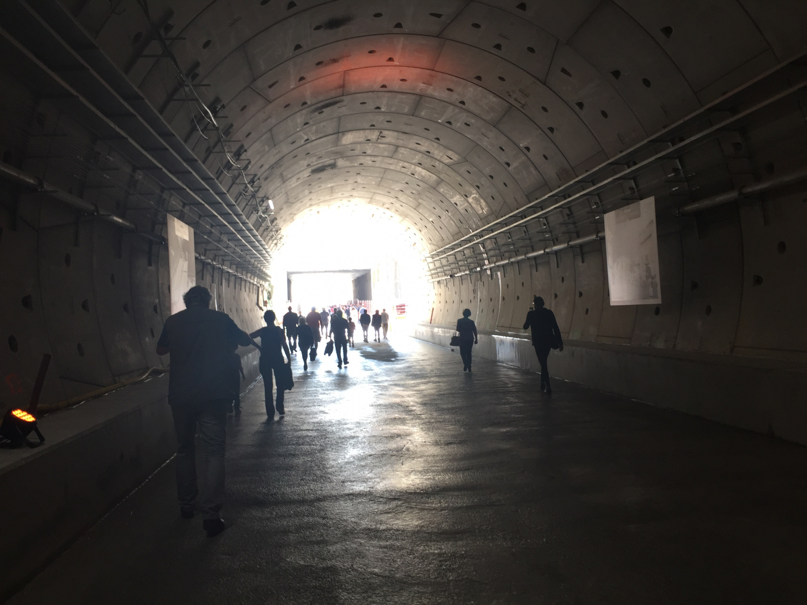 Visite du tunnel de la ligne 2 du tramway de Nice