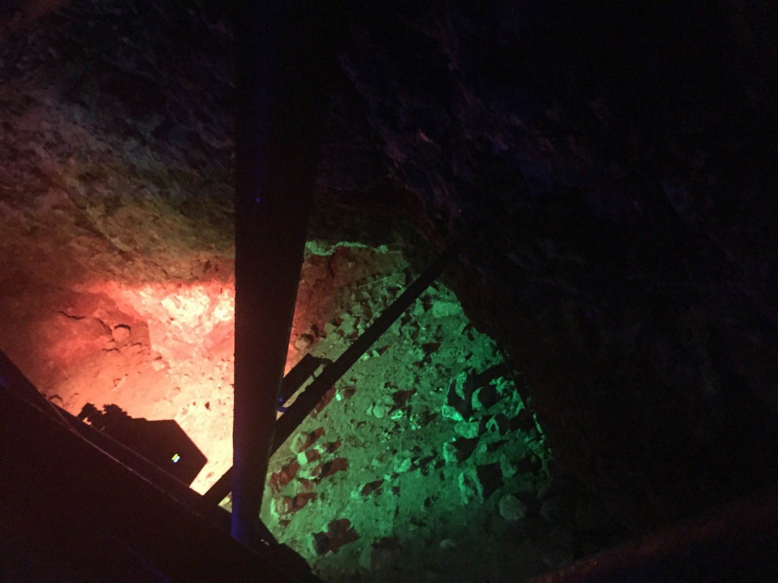Visite de la grotte du Lazaret de Nice