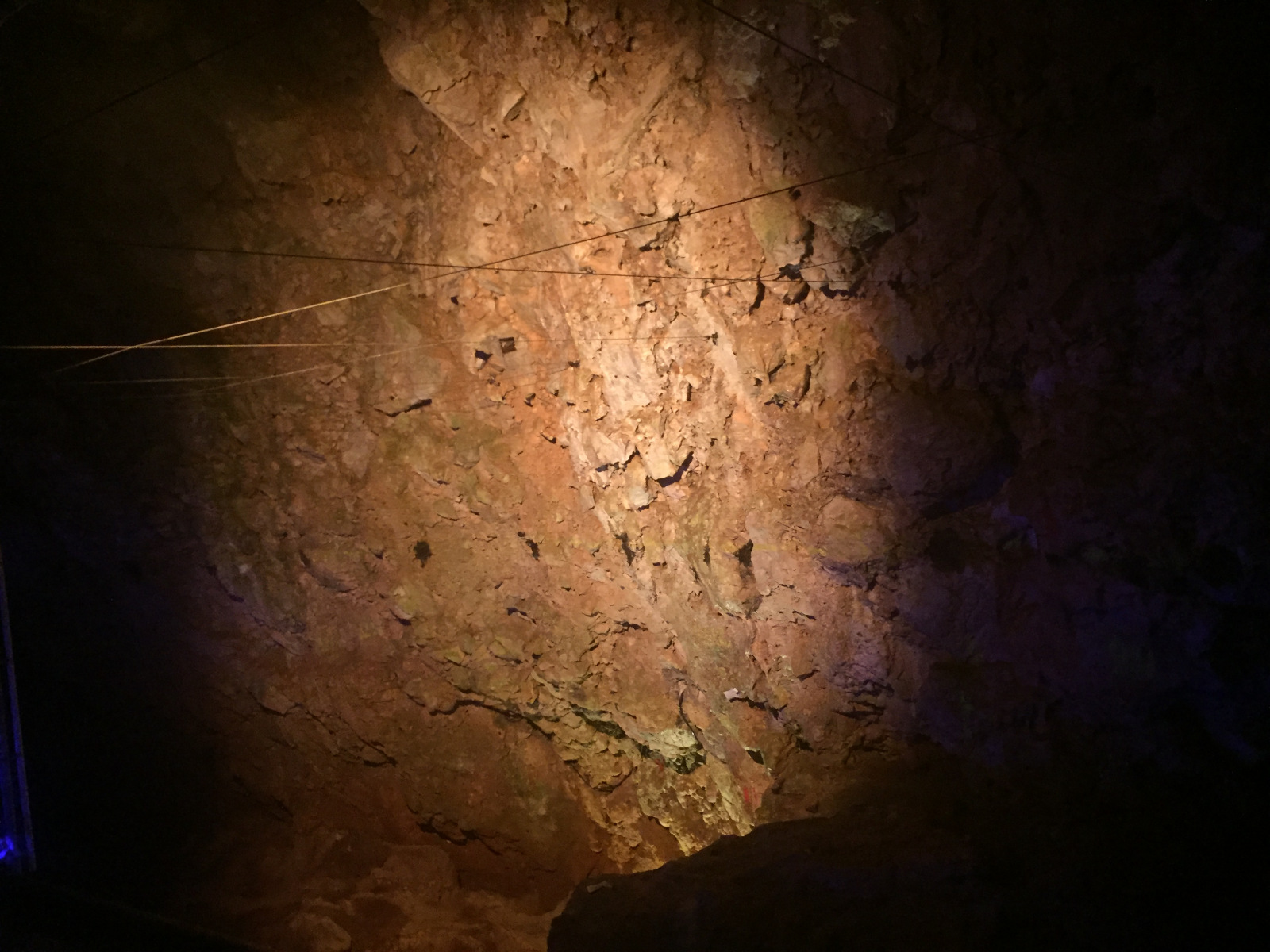 Visite de la grotte du Lazaret de Nice
