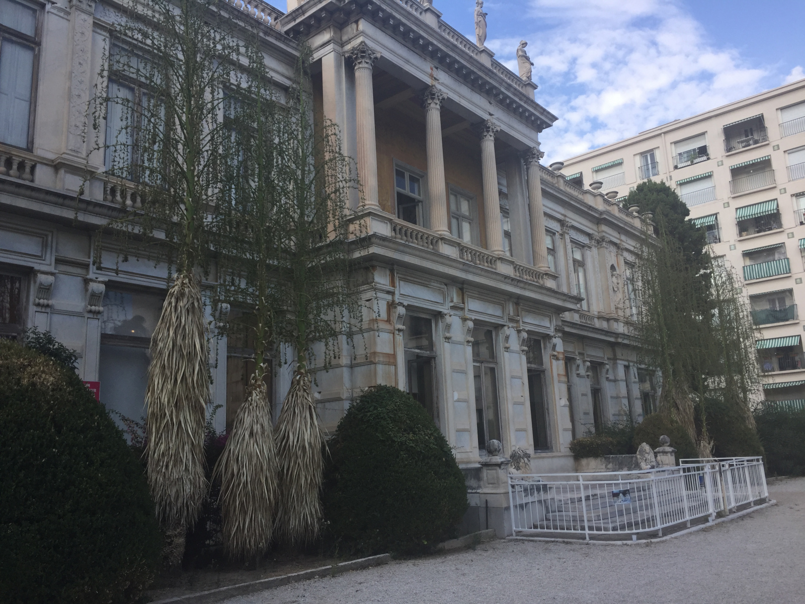 Visite des archives municipales de Nice