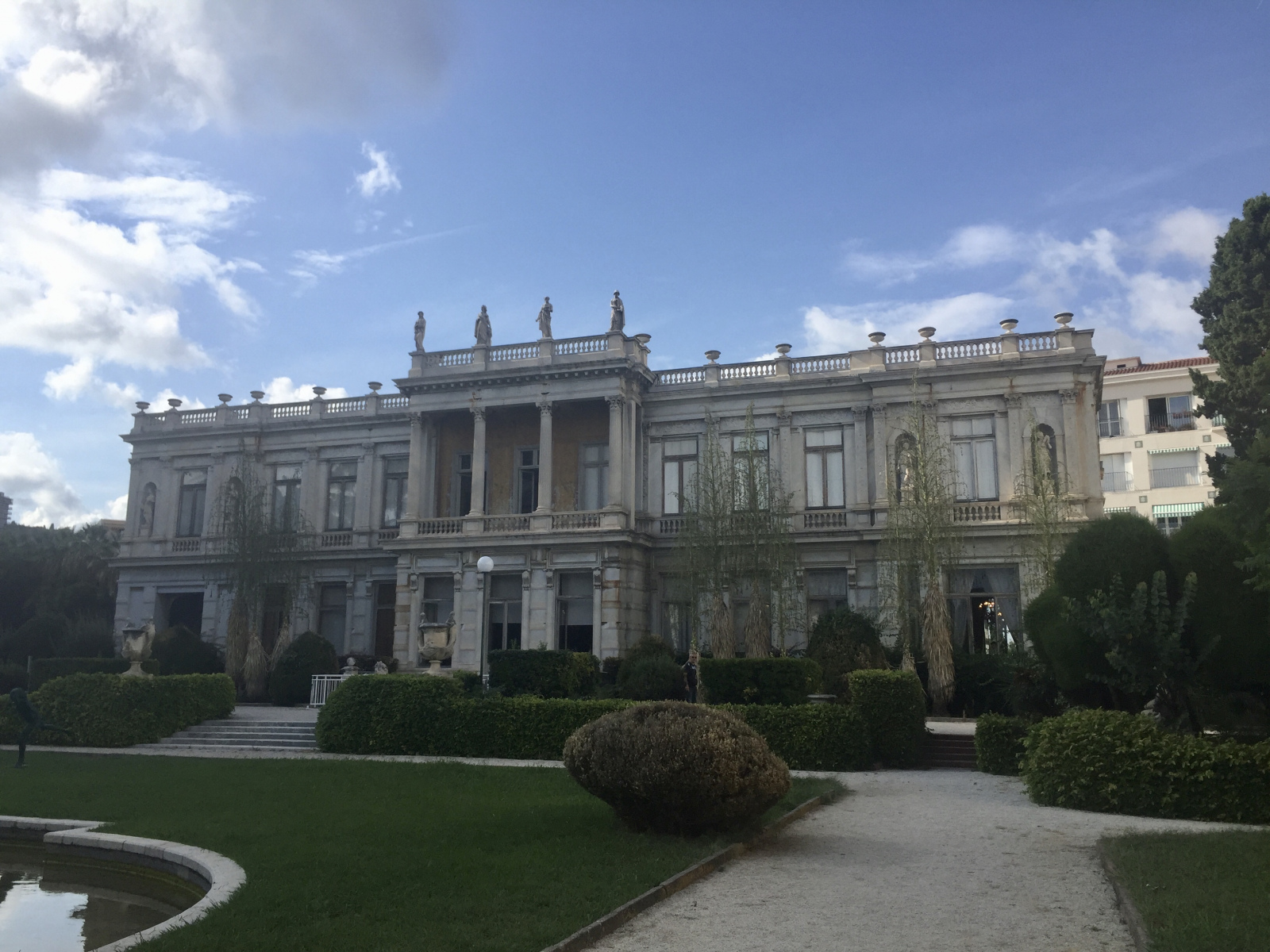 Visite des archives municipales de Nice