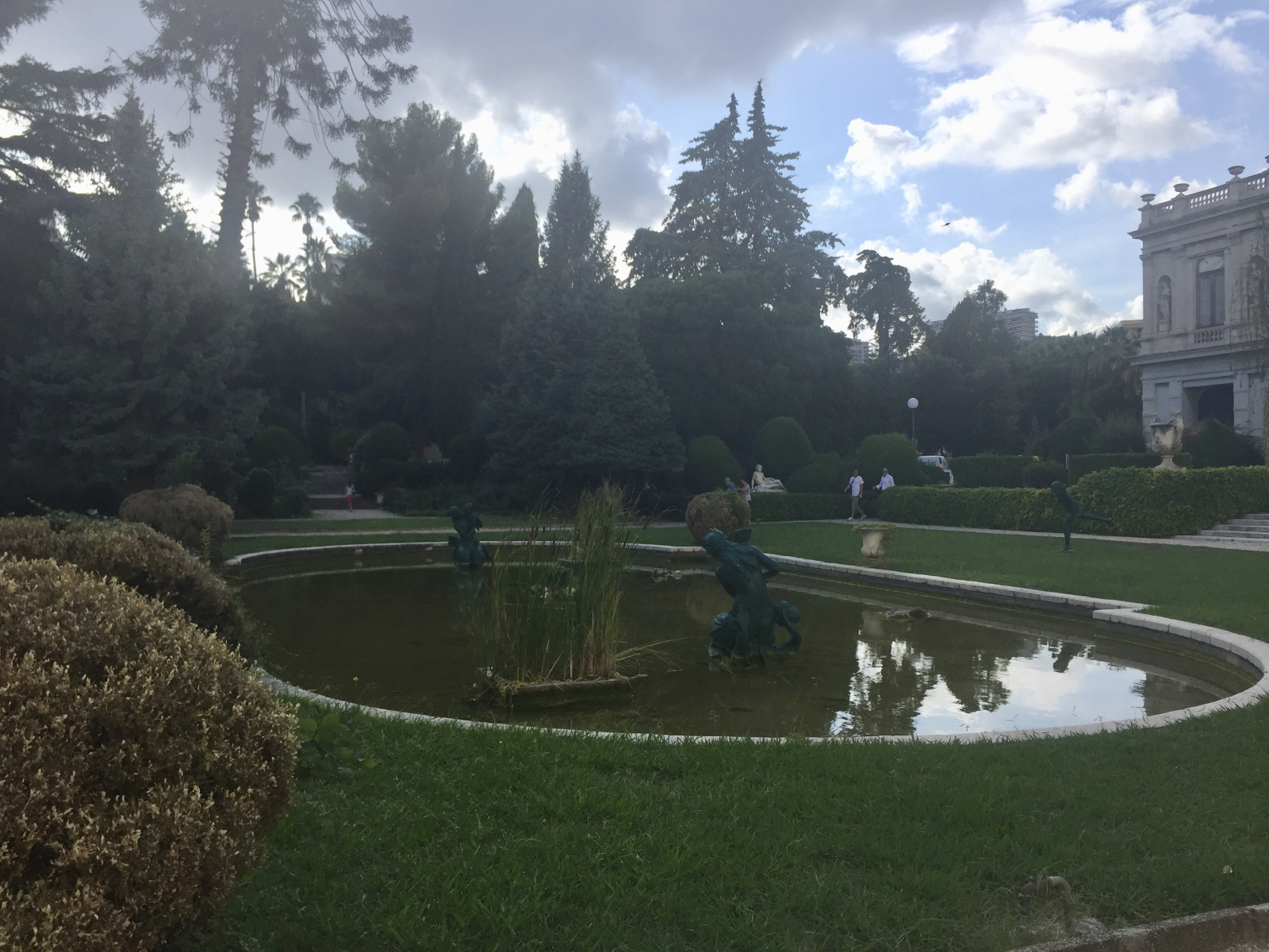 Visite des archives municipales de Nice