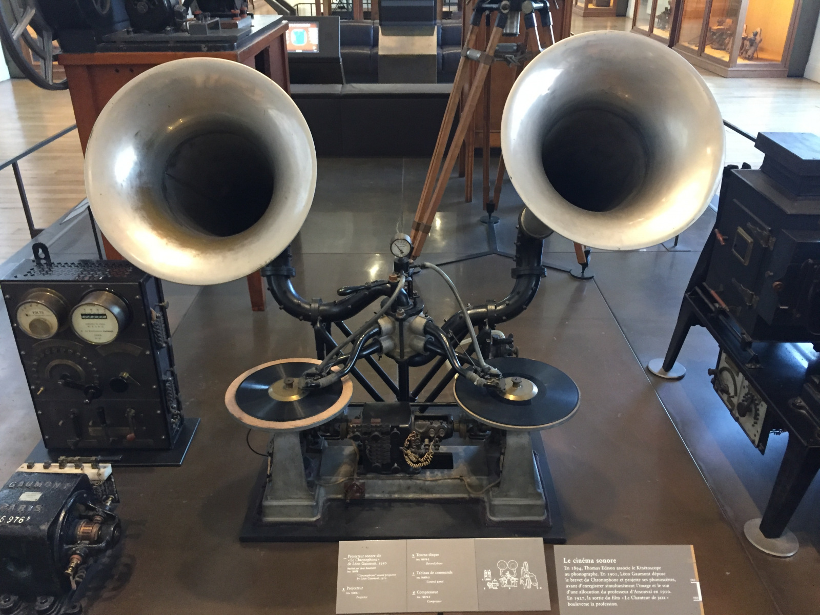 Visite de l’exposition « Sur mesure, les 7 unités du monde » au musée des Arts et Métiers