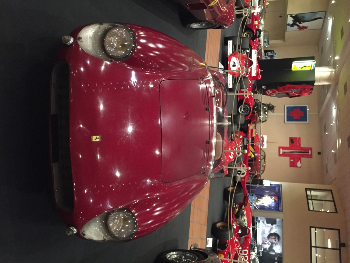 Visite de l'exposition Ferrari à Monaco.