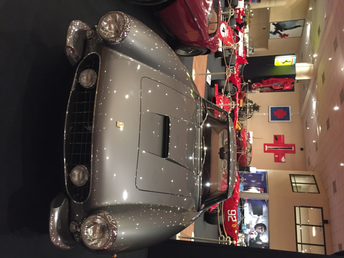 Visite de l'exposition Ferrari à Monaco.