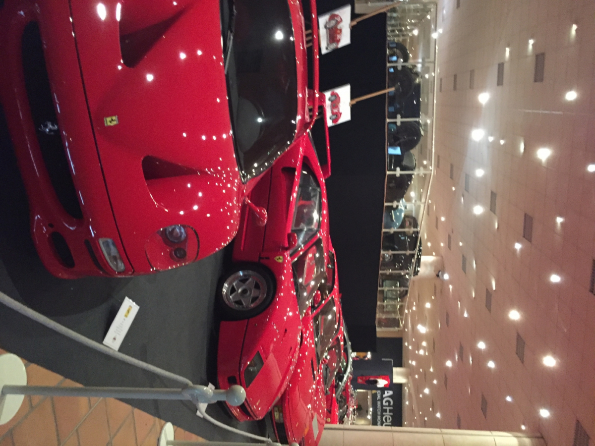 Visite de l'exposition Ferrari à Monaco.