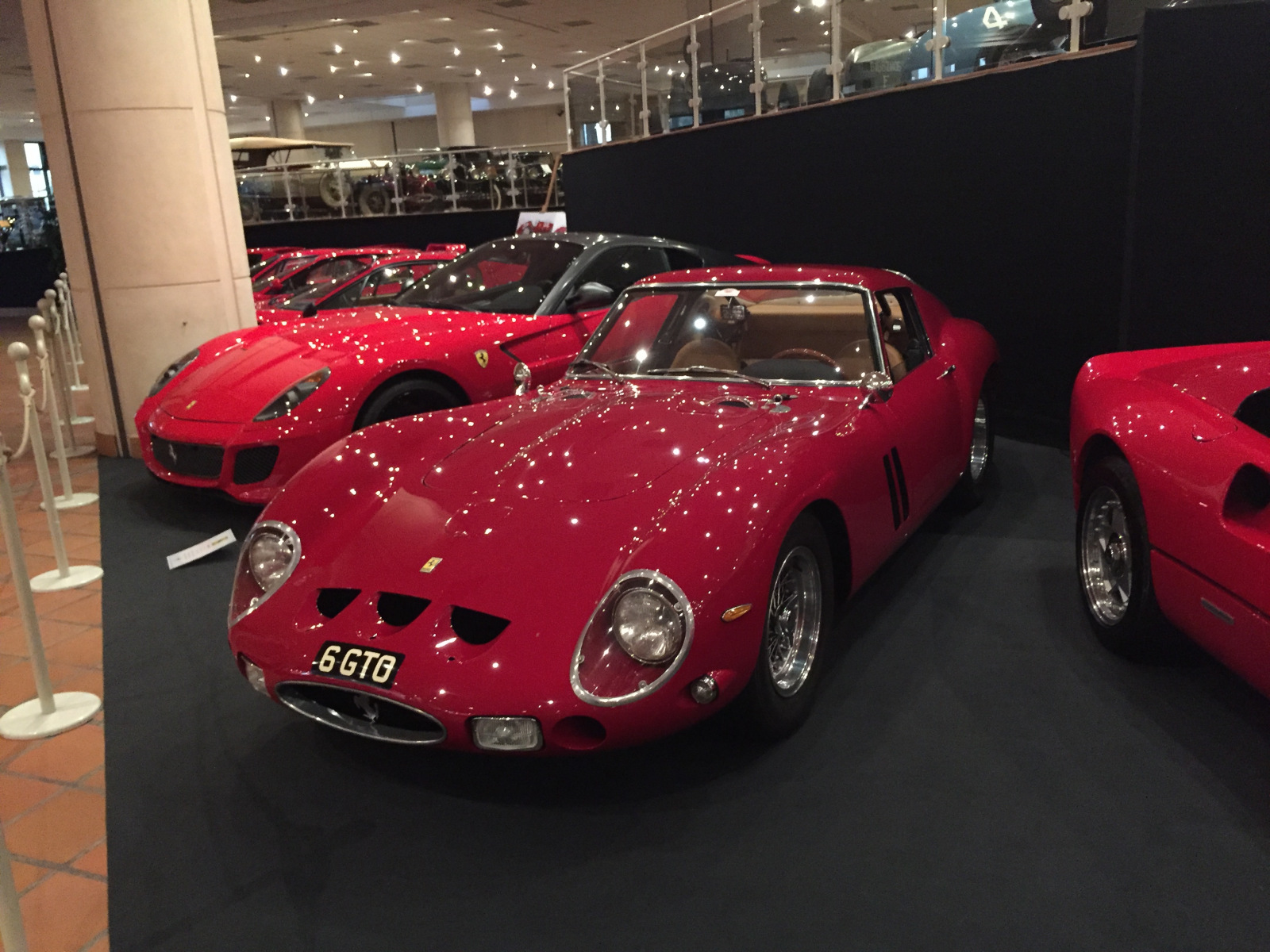 Visite de l'exposition Ferrari à Monaco.