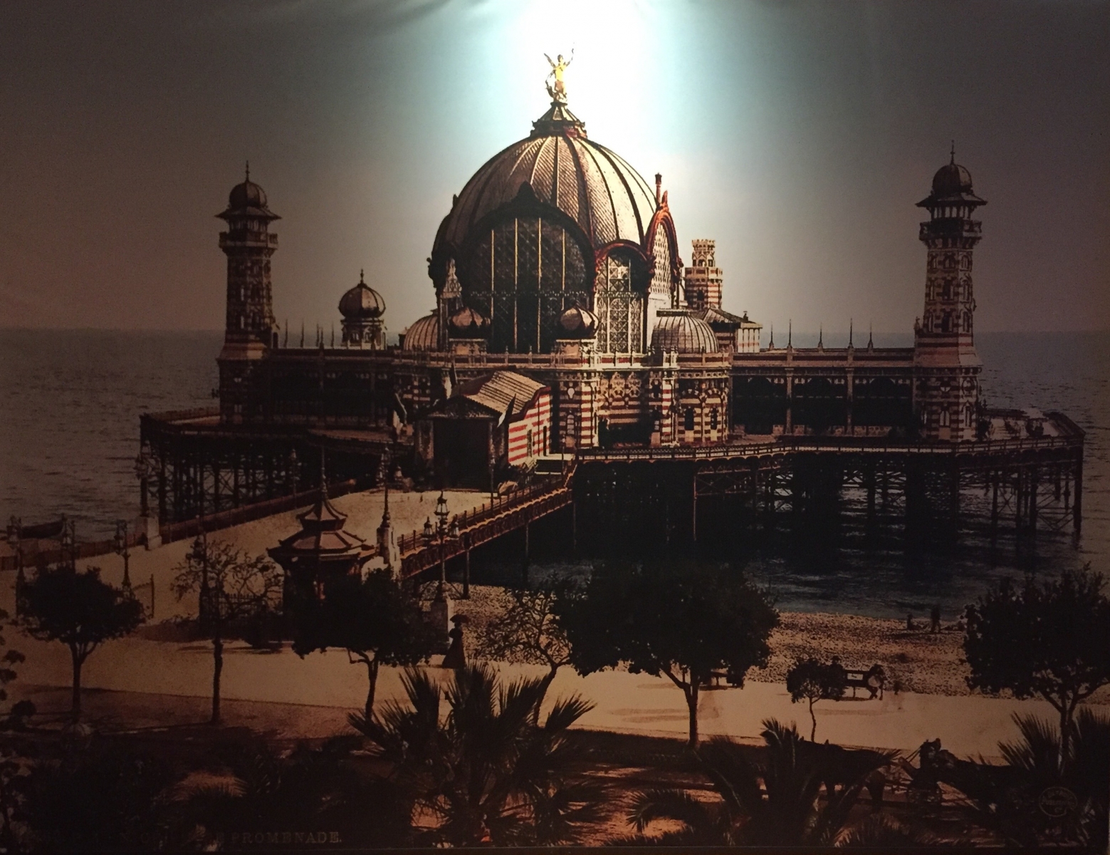 Visite de l'exposition sur le casino de la Jetée