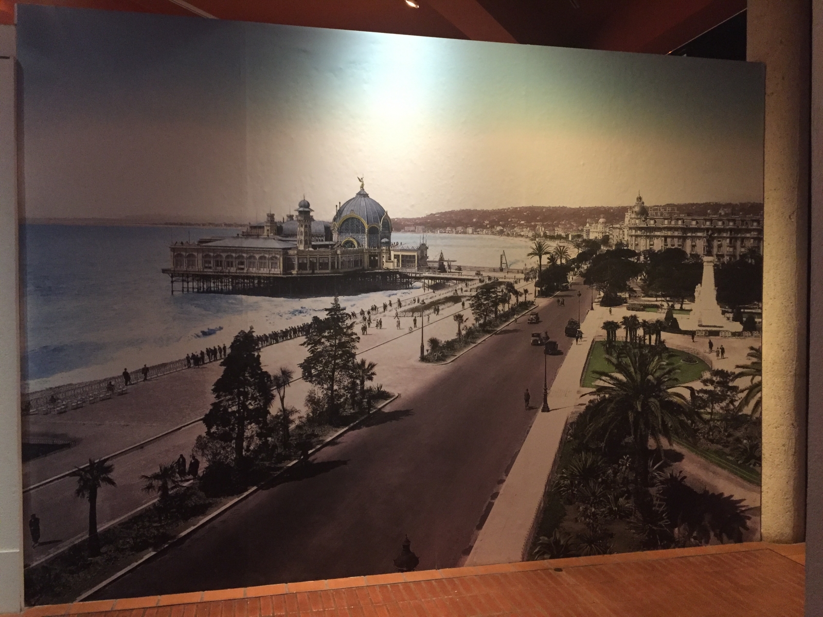 Visite de l'exposition sur le casino de la Jetée