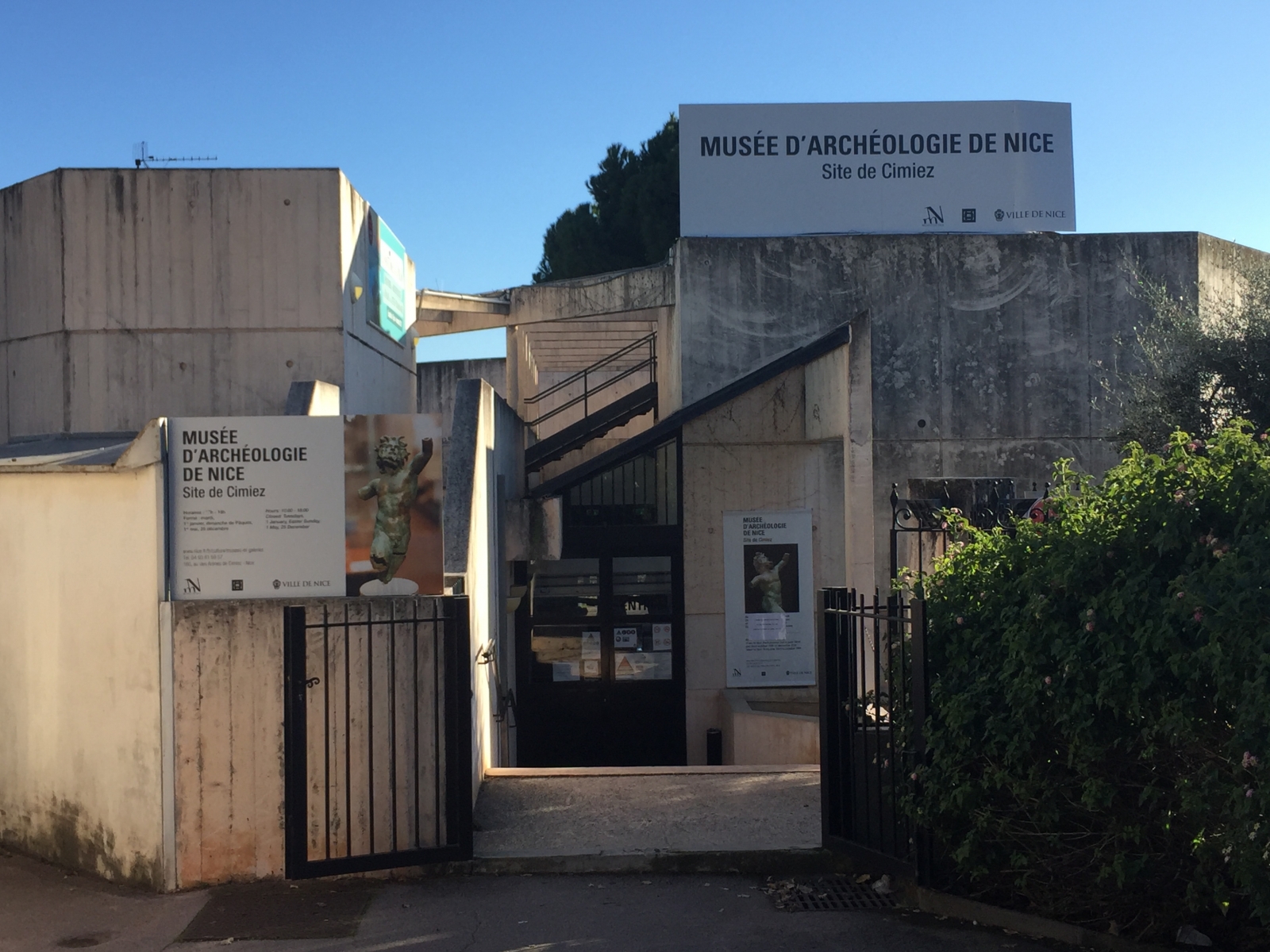 Visite de l'exposition sur le casino de la Jetée