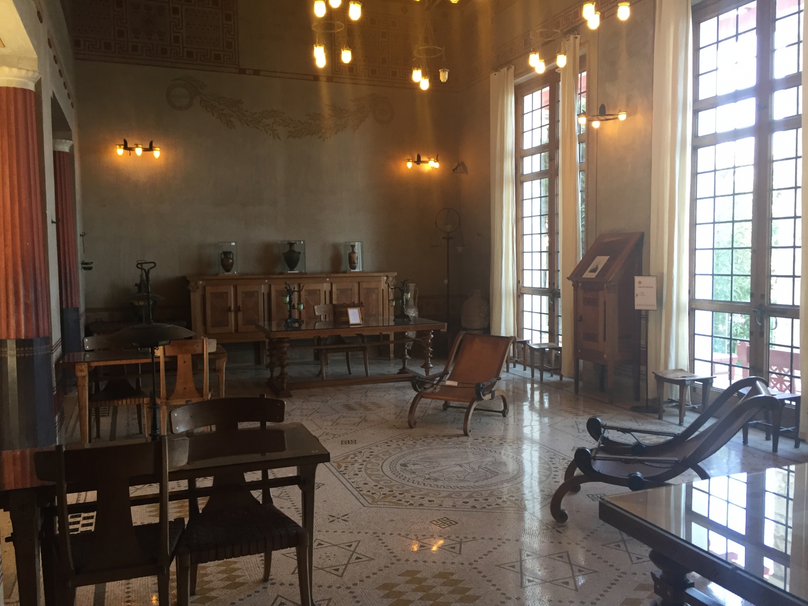 Visite de la villa Kérylos à Beaulieu