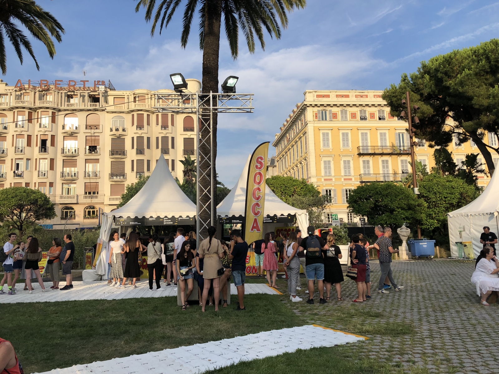 Concert d'Angèle au festival de jazz de Nice