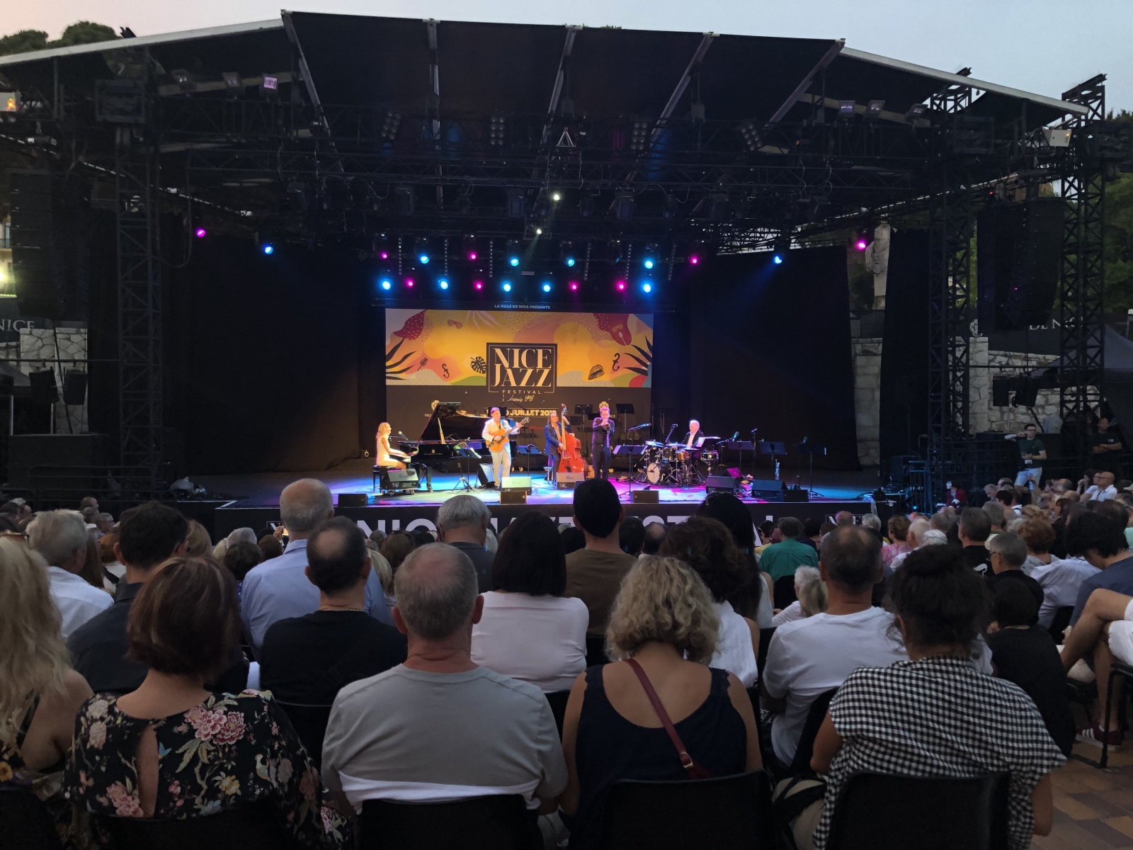Concert de Sarah McKenzie au festival de jazz de Nice