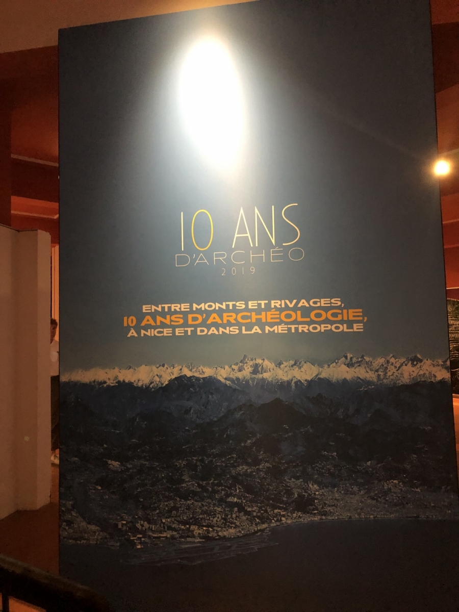 Visite de l'exposition « Entre monts et rivages. 10 ans d’archéologie à Nice et dans la Métropole »