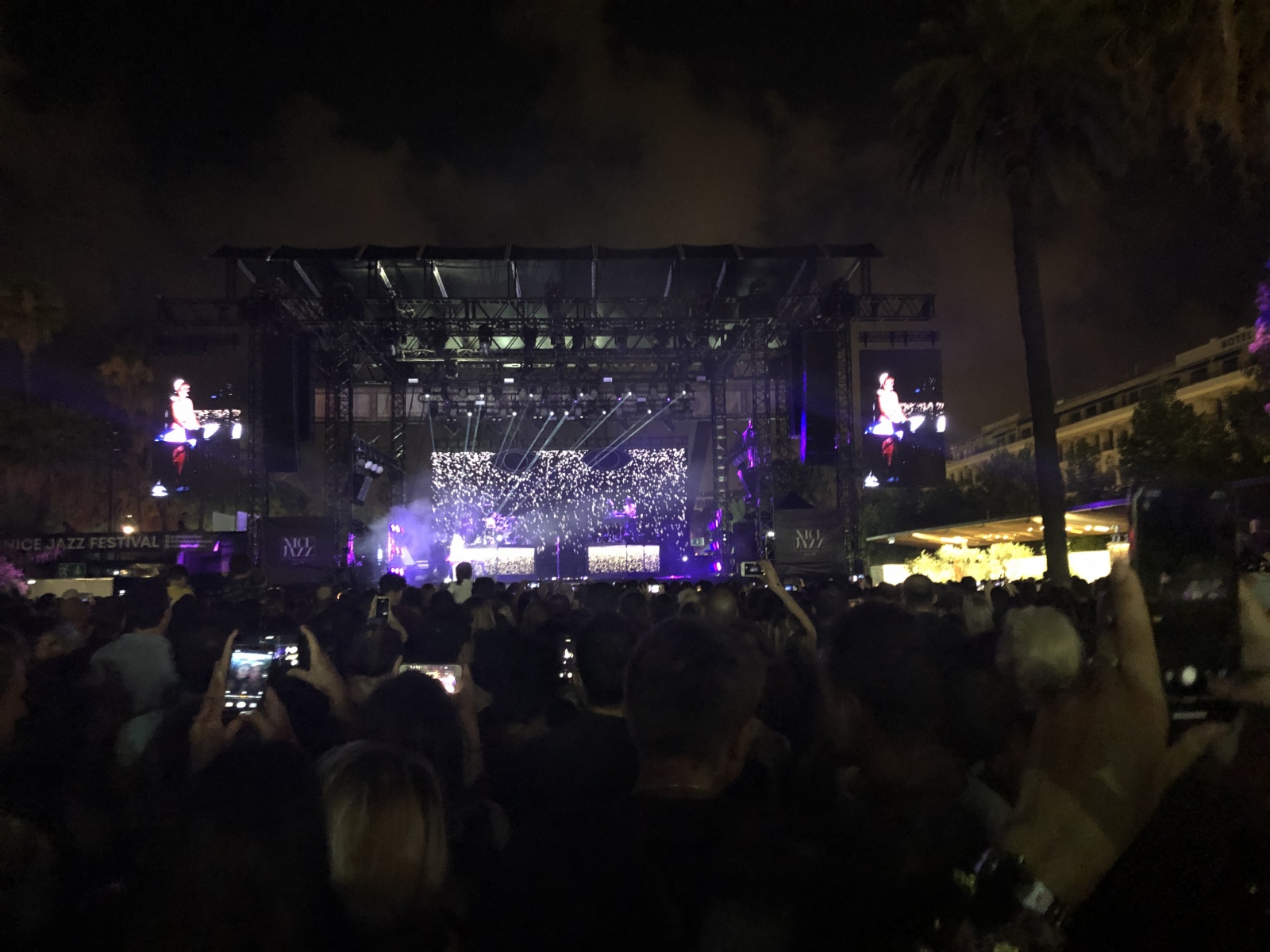 Concert d'Angèle au festival de jazz de Nice