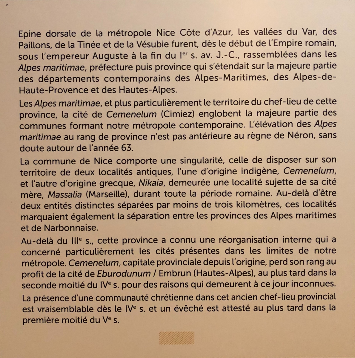 Visite de l'exposition « Entre monts et rivages. 10 ans d’archéologie à Nice et dans la Métropole »