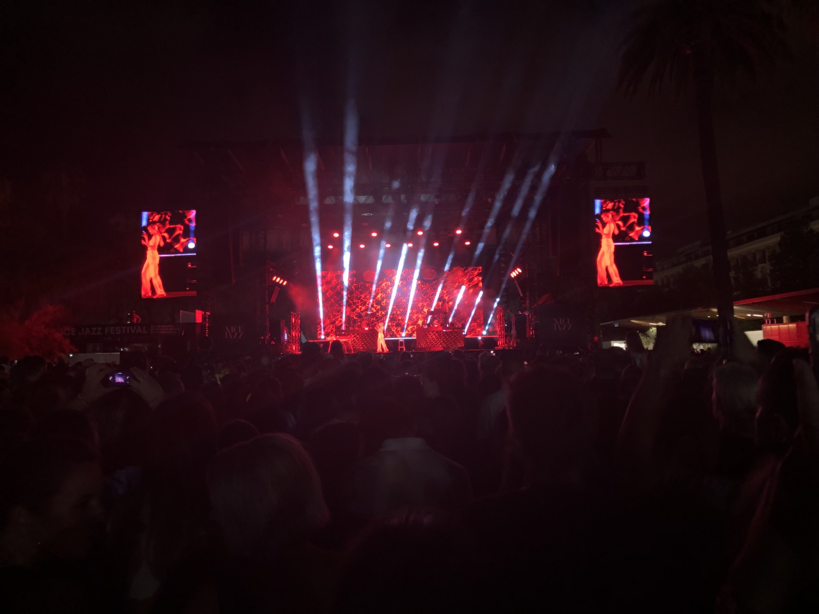 Concert d'Angèle au festival de jazz de Nice