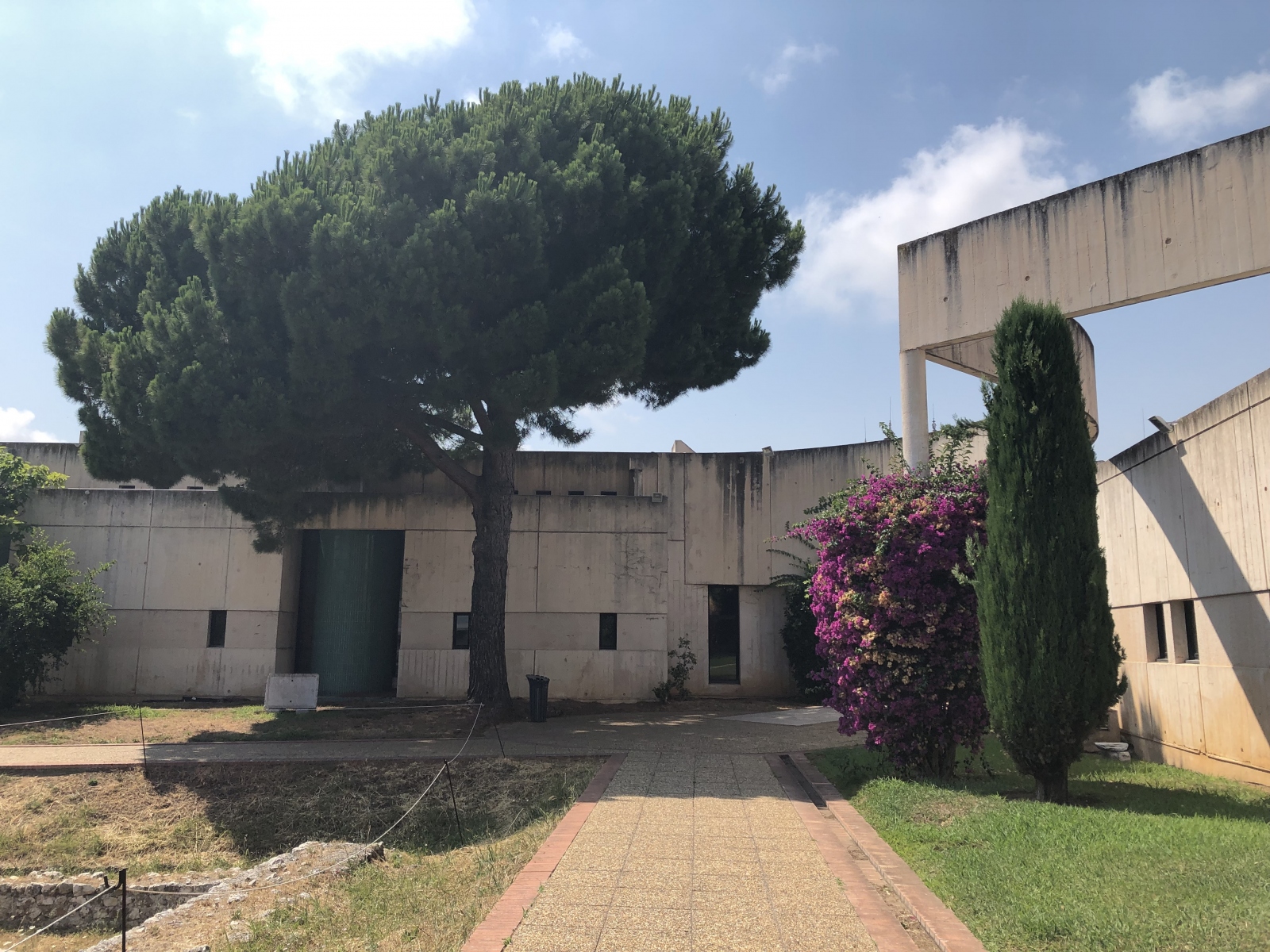 Visite de l'exposition « Entre monts et rivages. 10 ans d’archéologie à Nice et dans la Métropole »