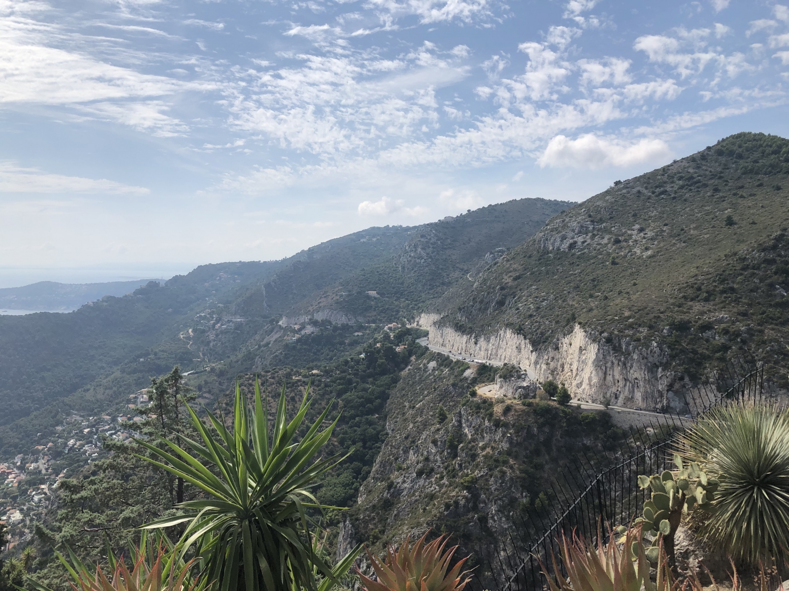 Visite du  jardin botanique à Eze village