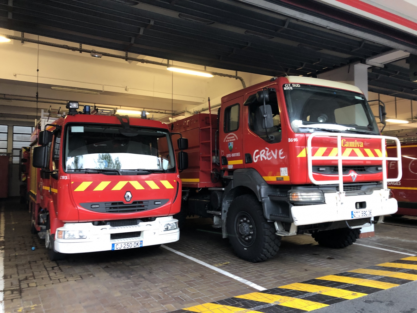 Visite de la caserne de pompiers de Magnan