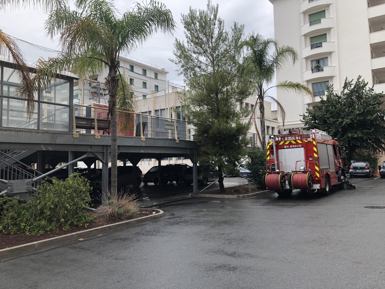 Visite de la caserne de pompiers de Magnan