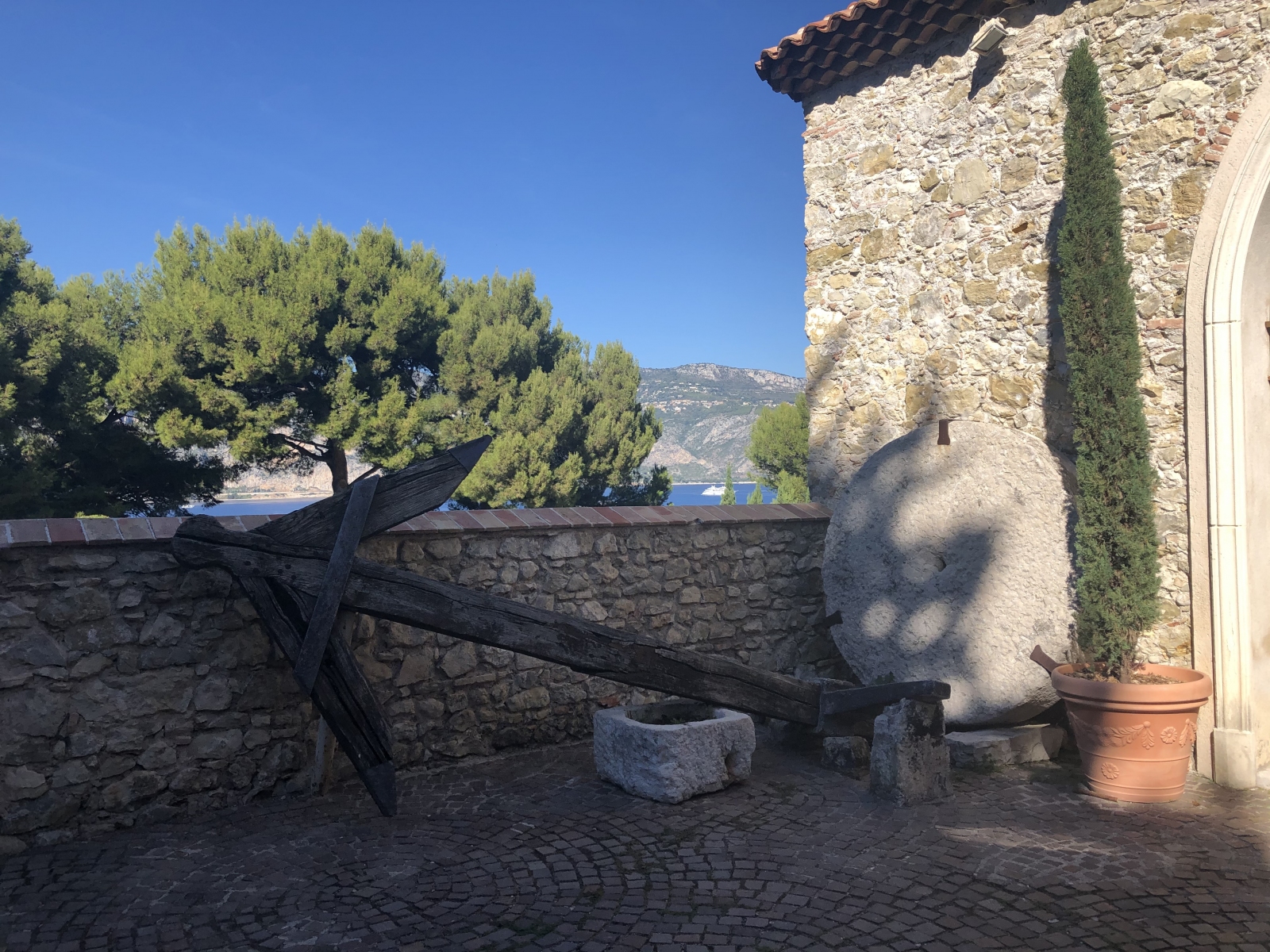 Ballade le long du sentier de la Pointe Saint-Hospice à Saint Jean Cap-Ferrat