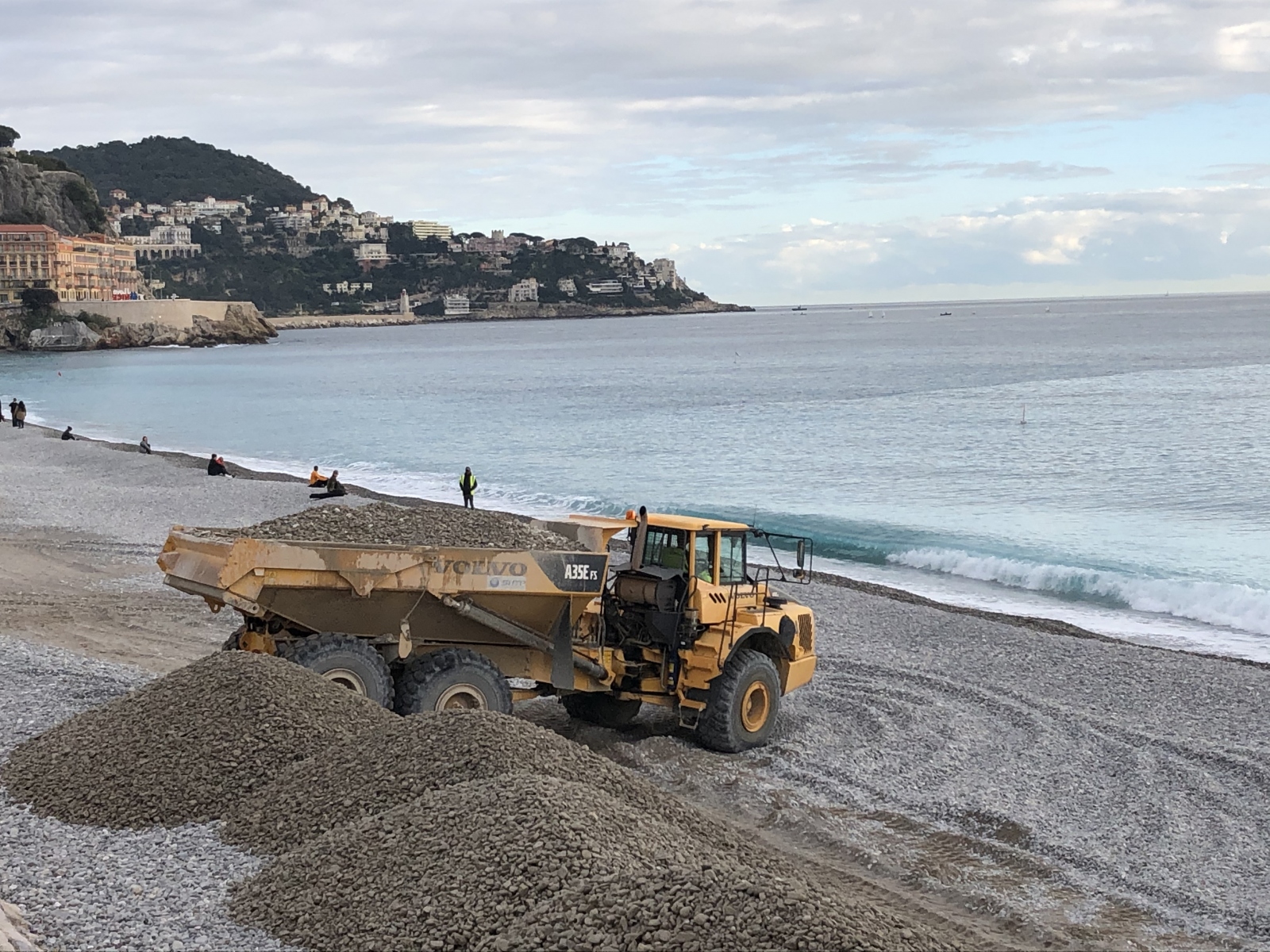 Les galets de la promenade des anglais