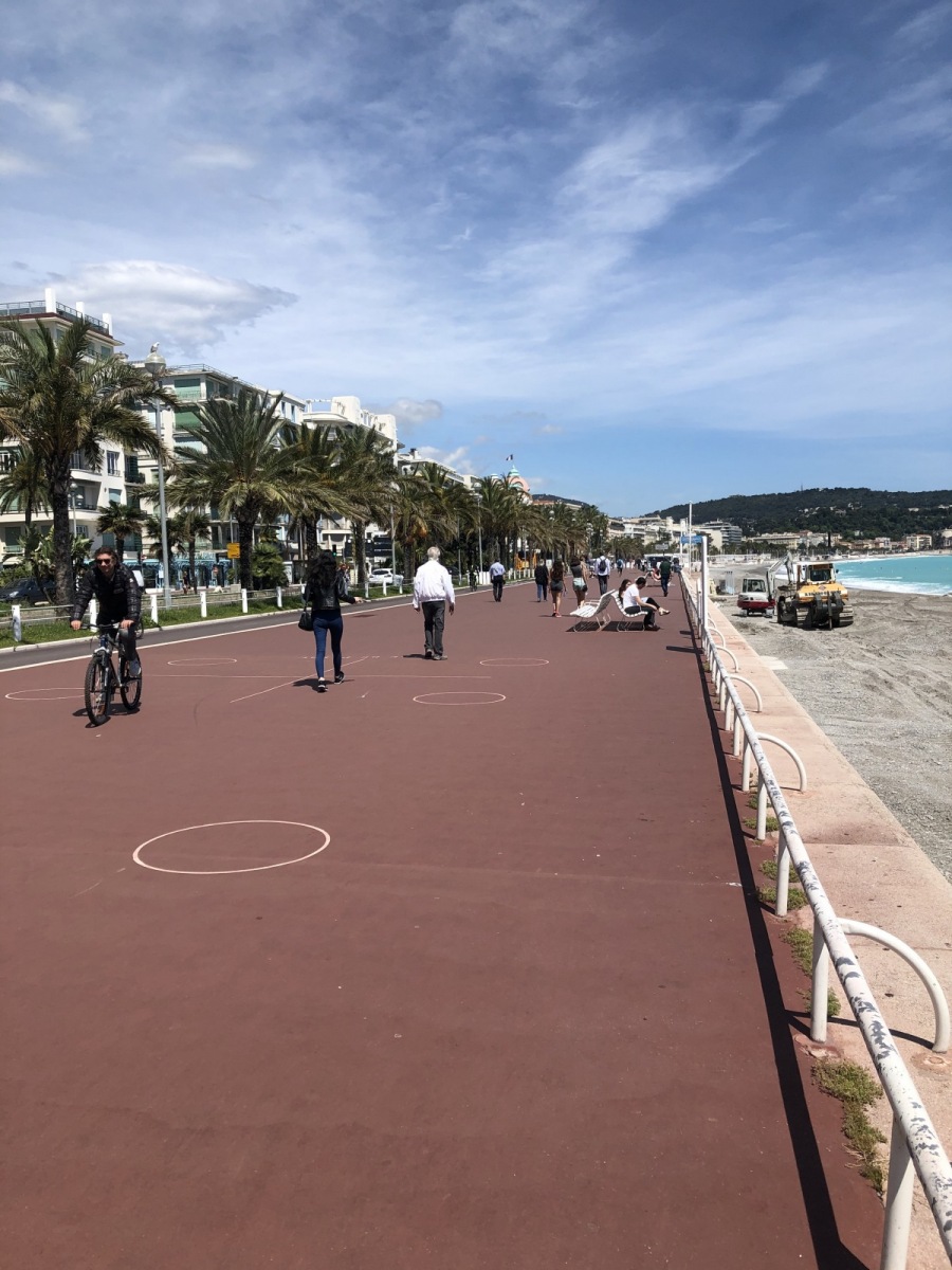 Ballade sur la Promenade des Anglais