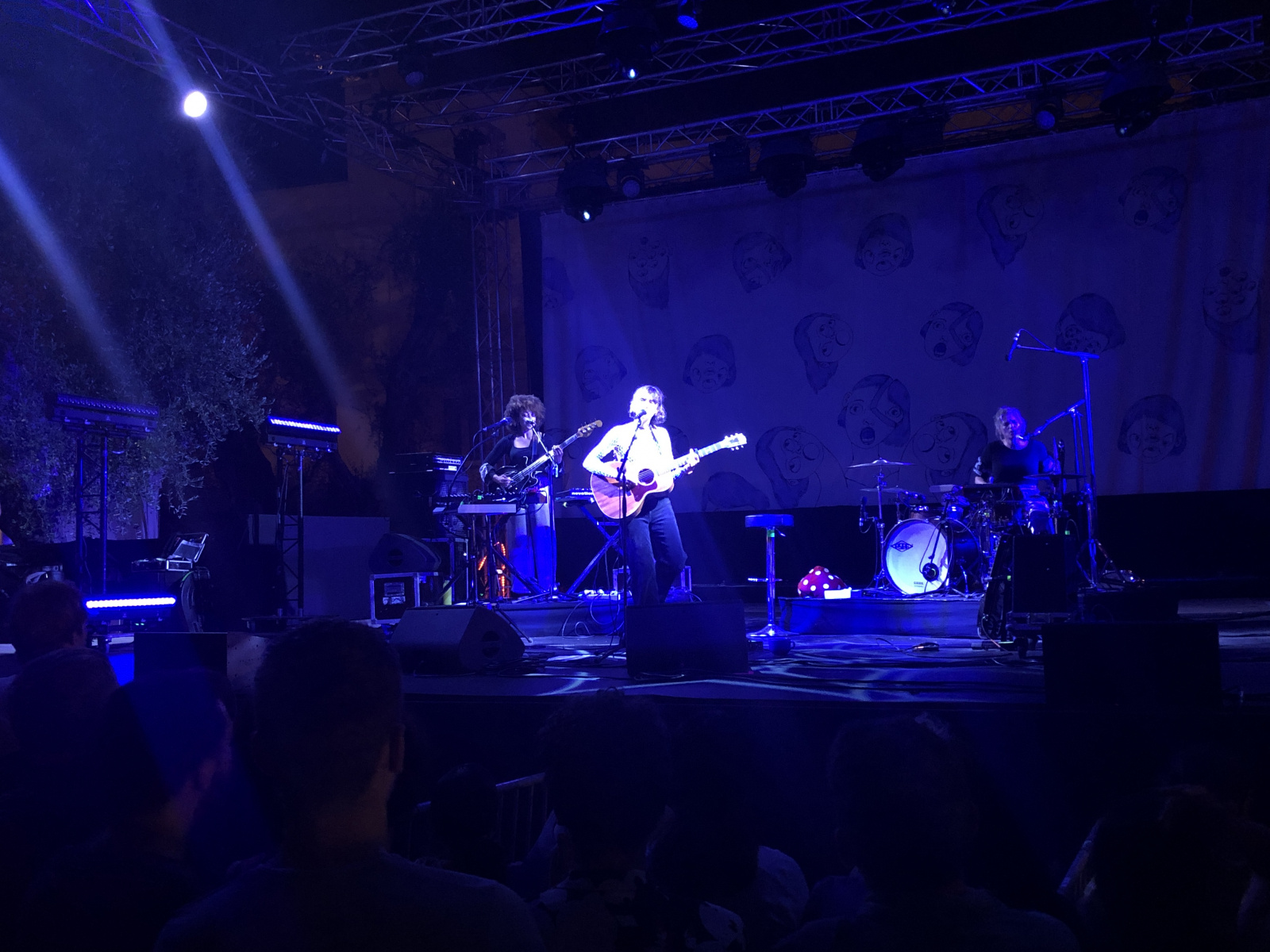 Concert de Pomme à Beaulieu Sur Mer