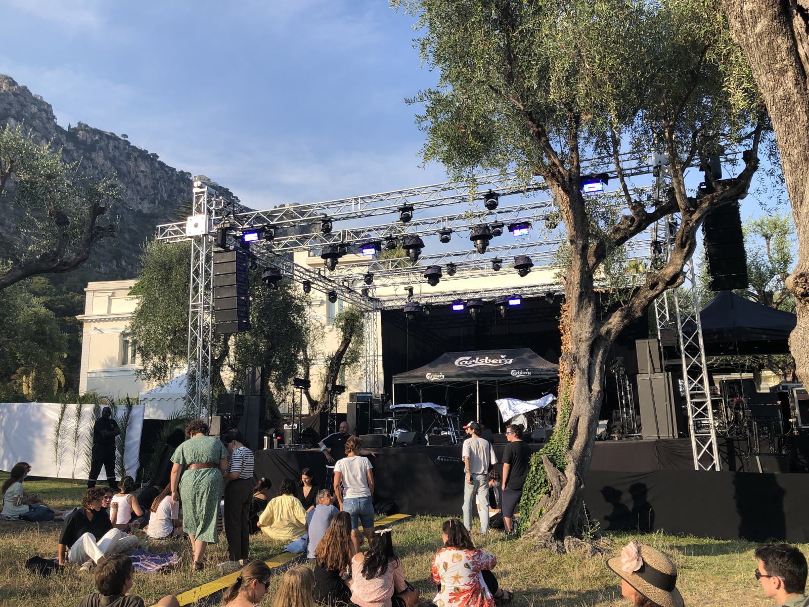 Concert de Pomme à Beaulieu Sur Mer