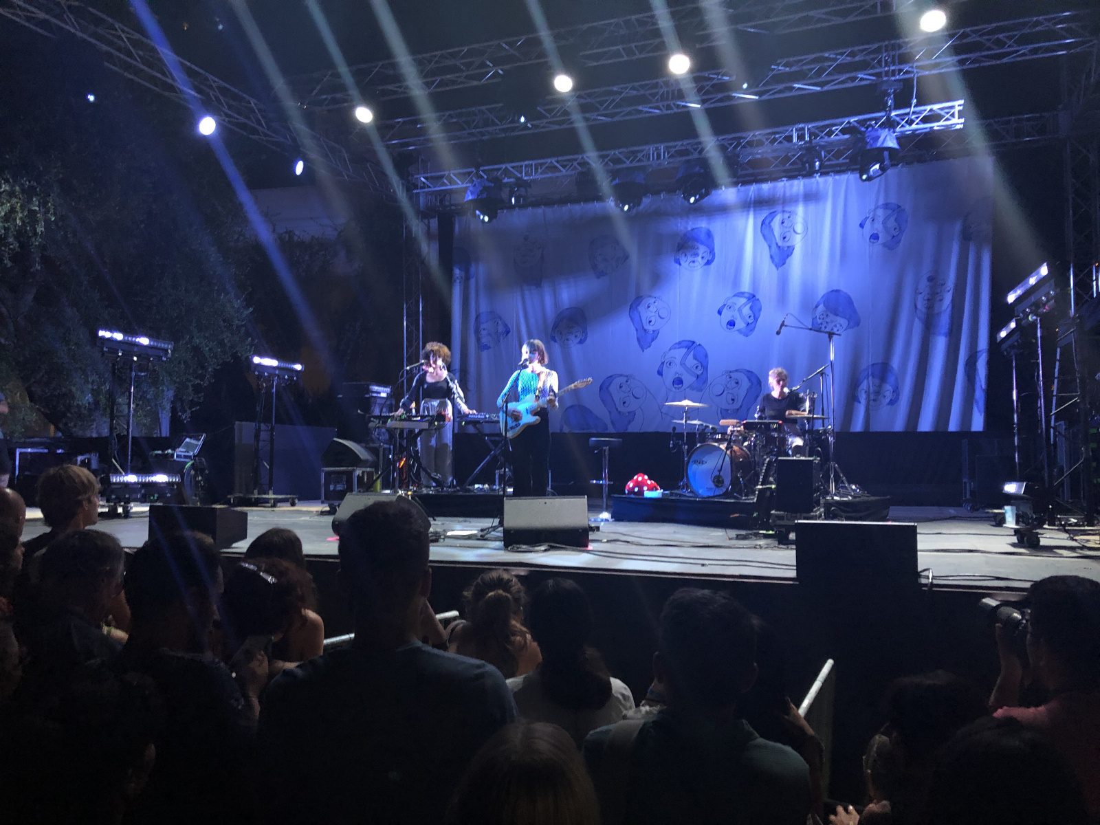 Concert de Pomme à Beaulieu Sur Mer