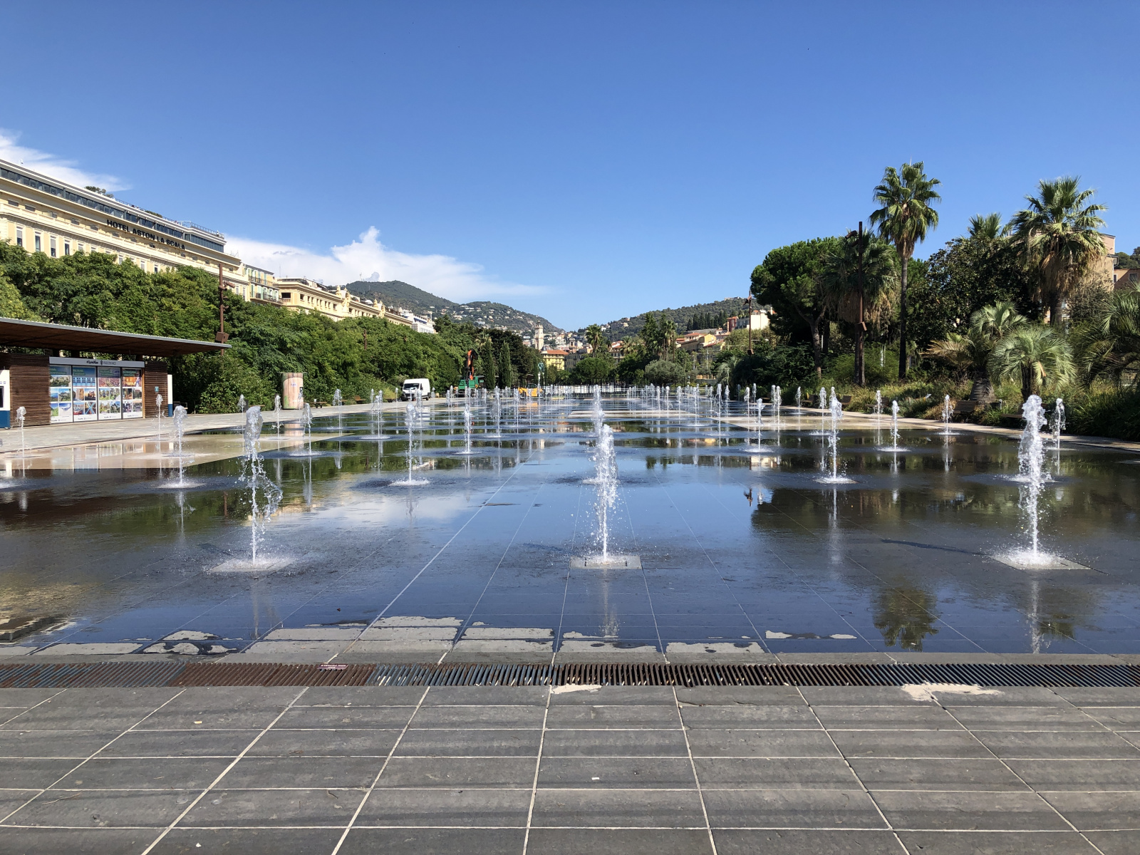 Ballade au Festival du Livre de Nice 2021