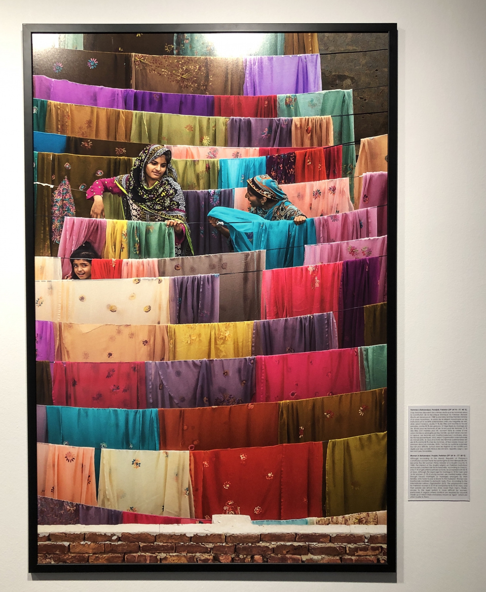 Visite de l'exposition consacrée à Yann Arthus Bertrand