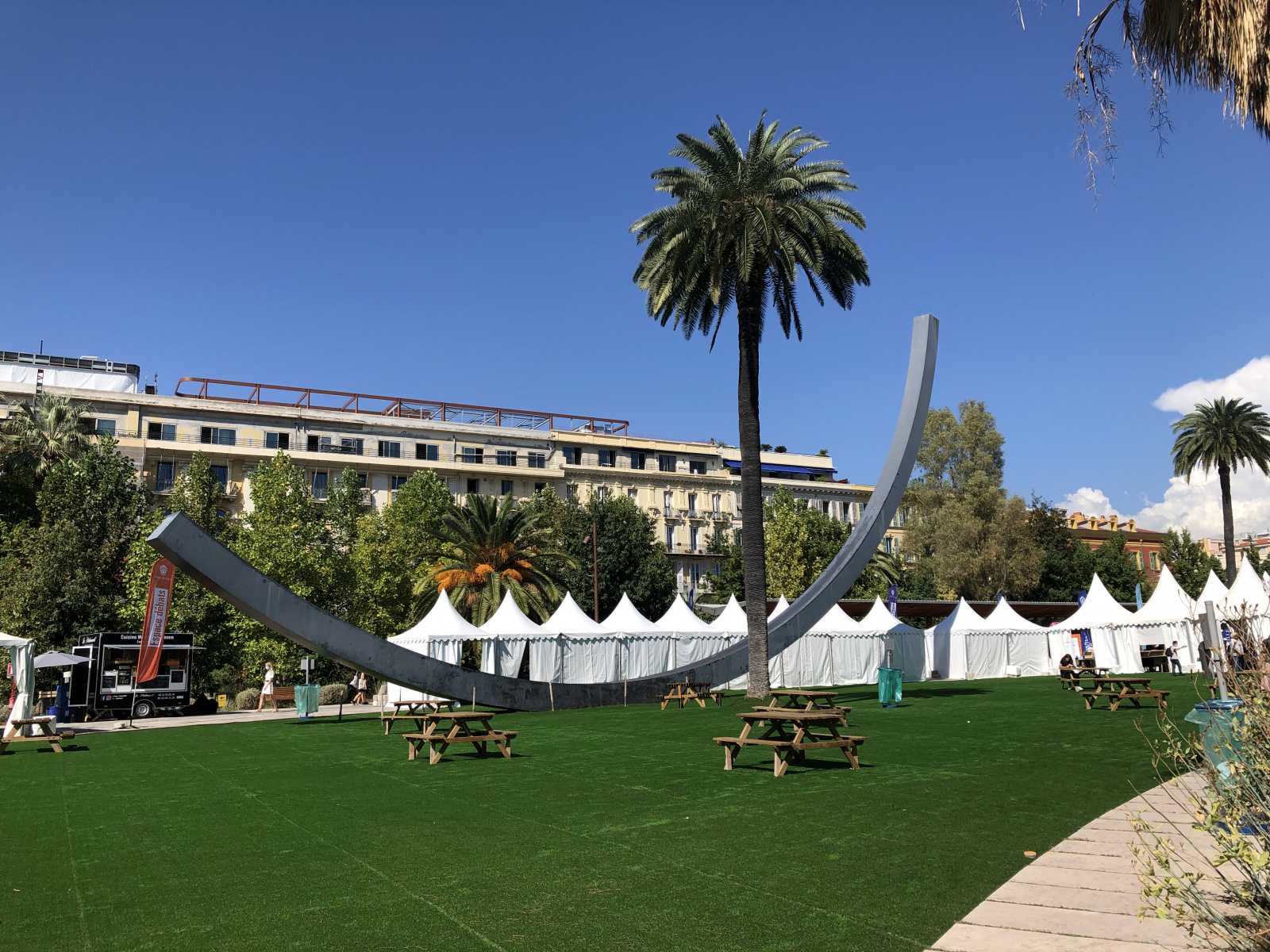 Ballade au Festival du Livre de Nice 2021