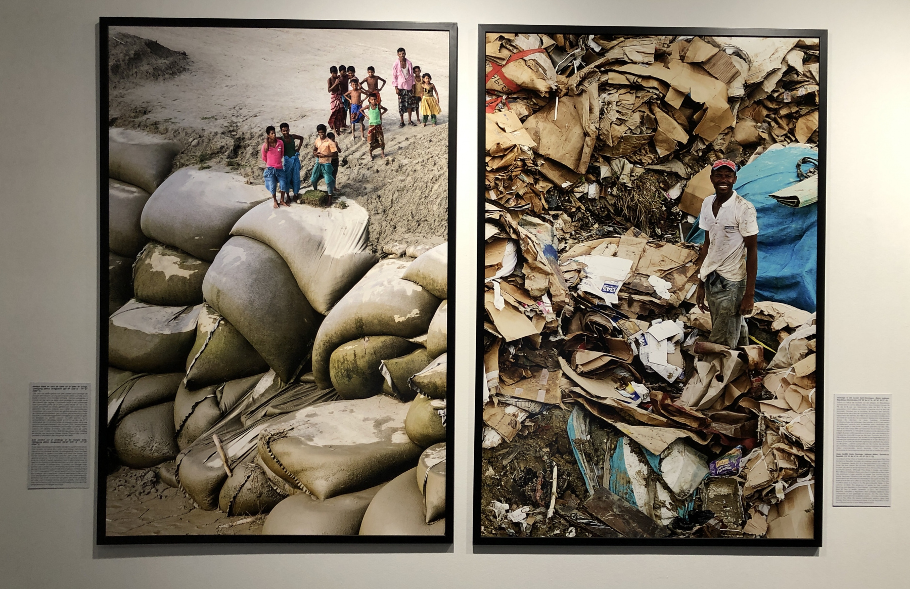 Visite de l'exposition consacrée à Yann Arthus Bertrand