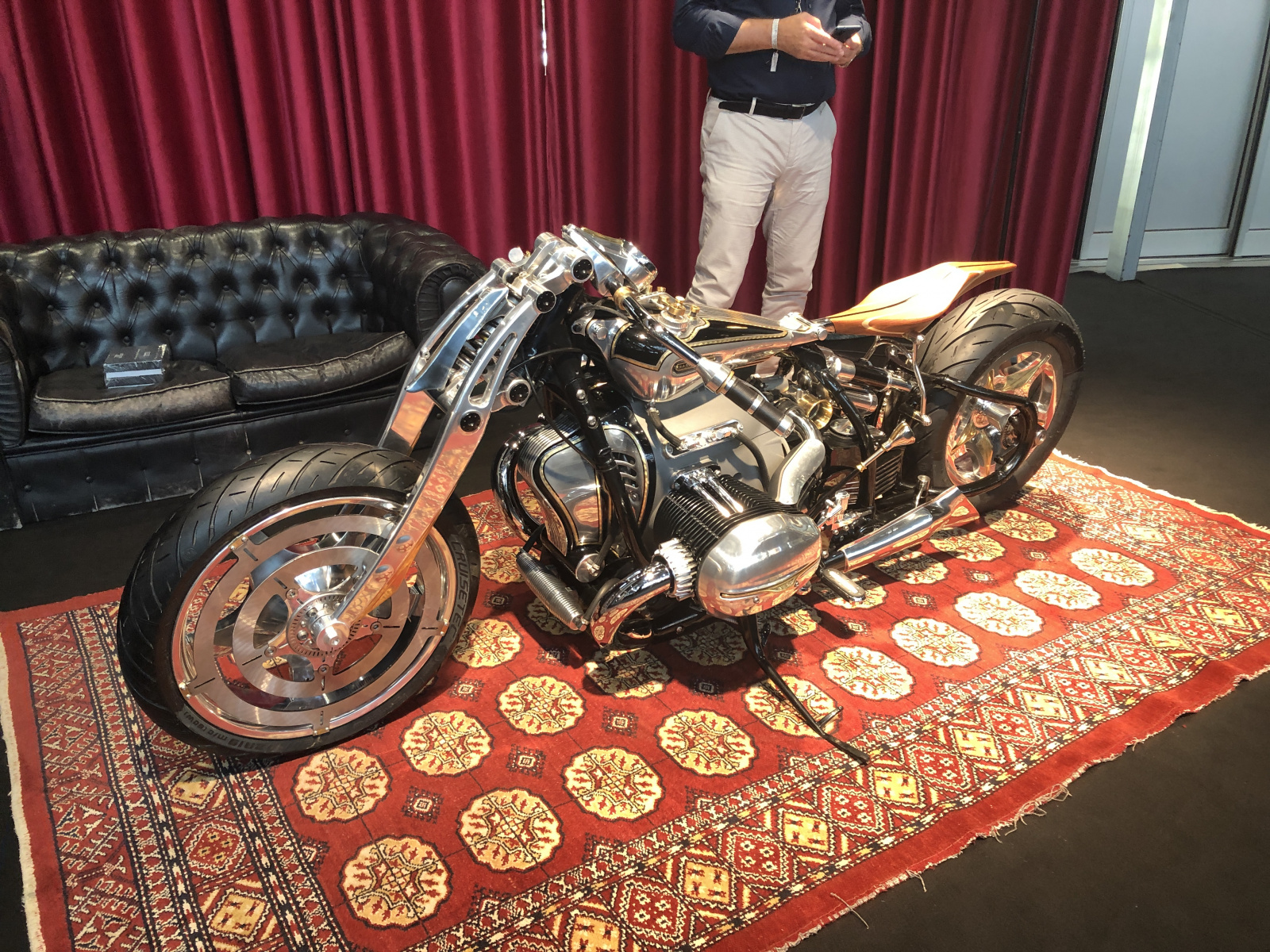 Visite du salon Top Marques à Monaco