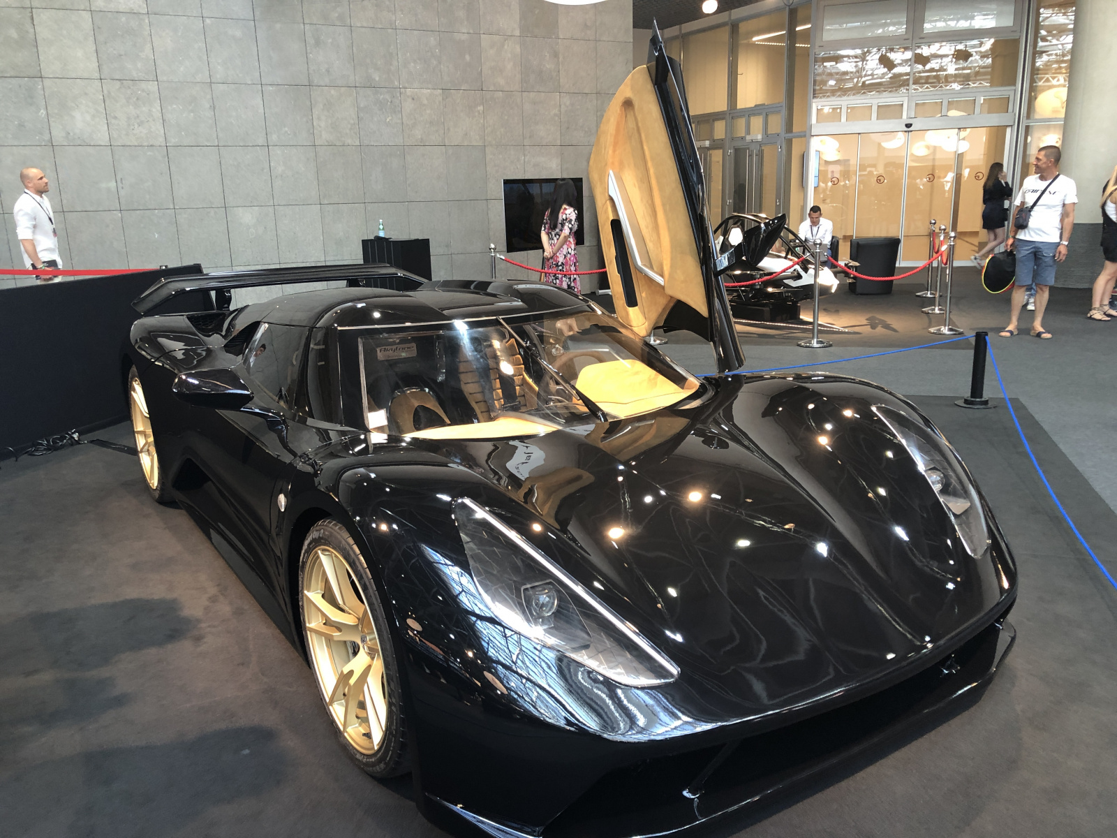 Visite du salon Top Marques à Monaco