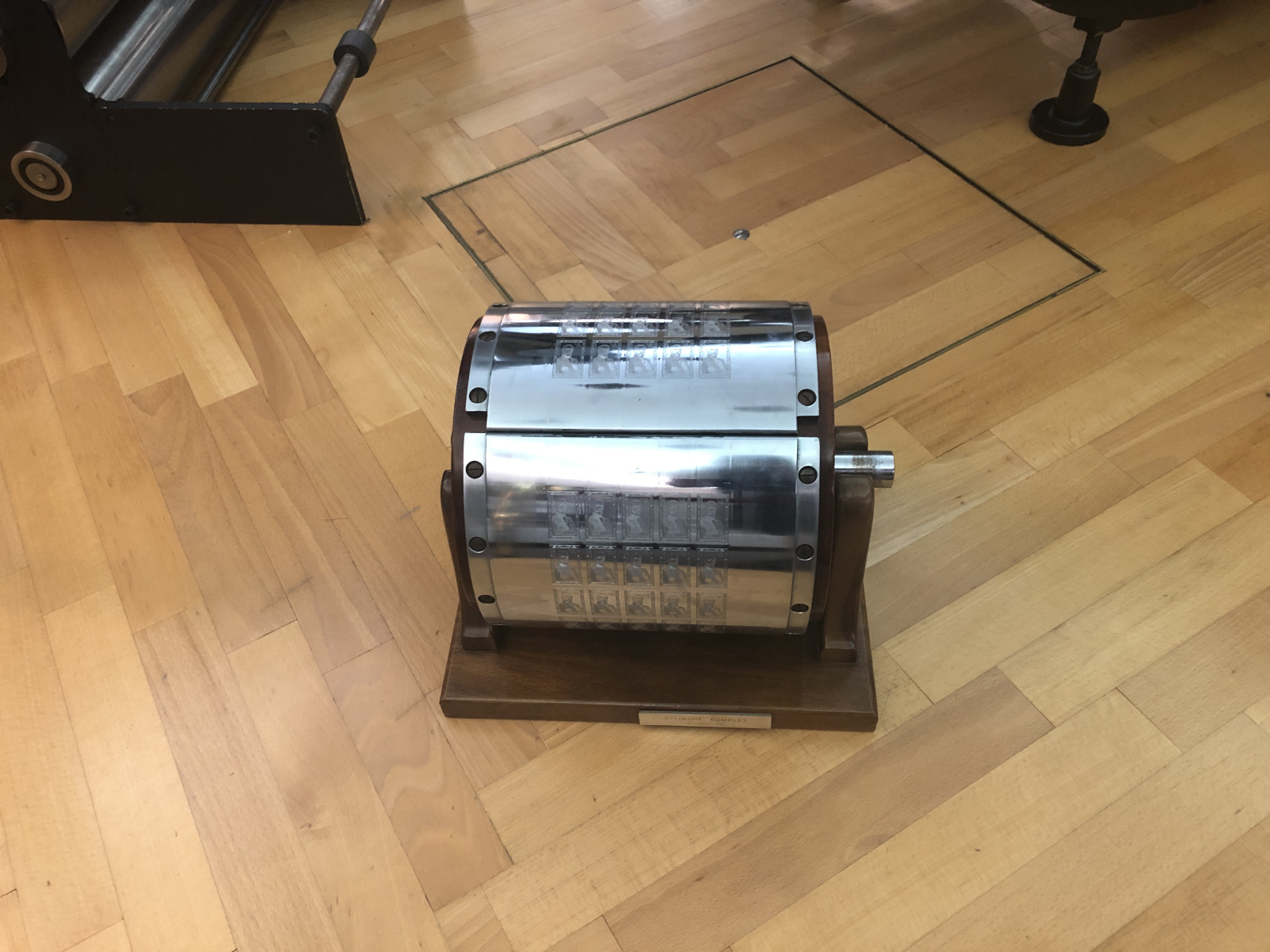 Visite du musée des timbres et des monnaies de Monaco